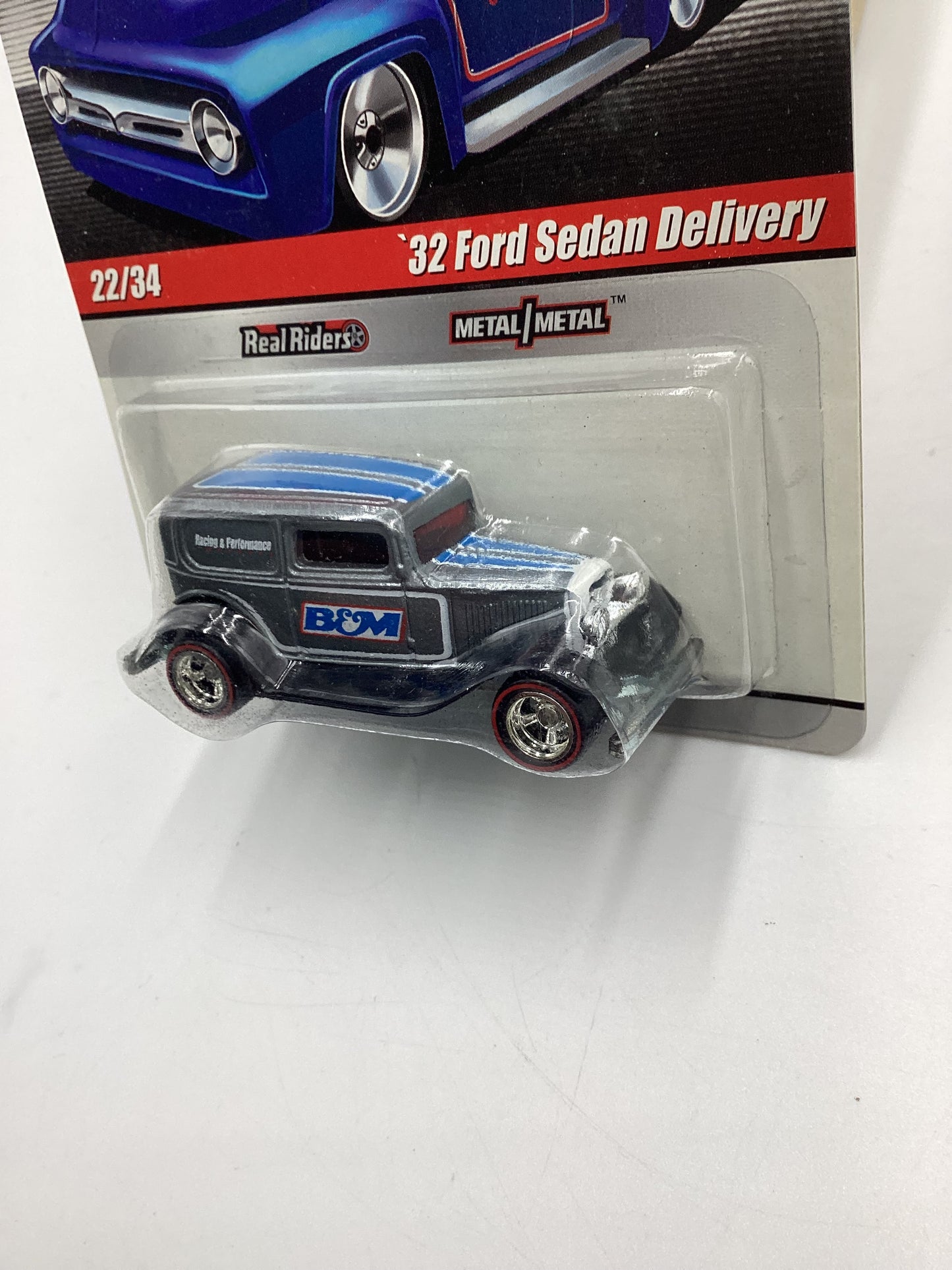 Hot Wheels Premium Delivery #22 B&M 32 Ford Sedan Delivery Silver 245N