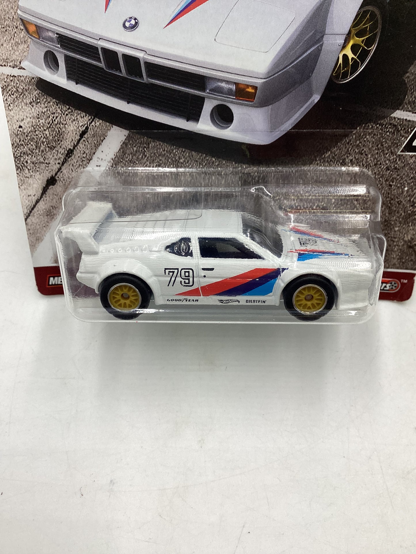 Hot wheels Cars & Donuts 4/5 BMW M1 Procar 245N