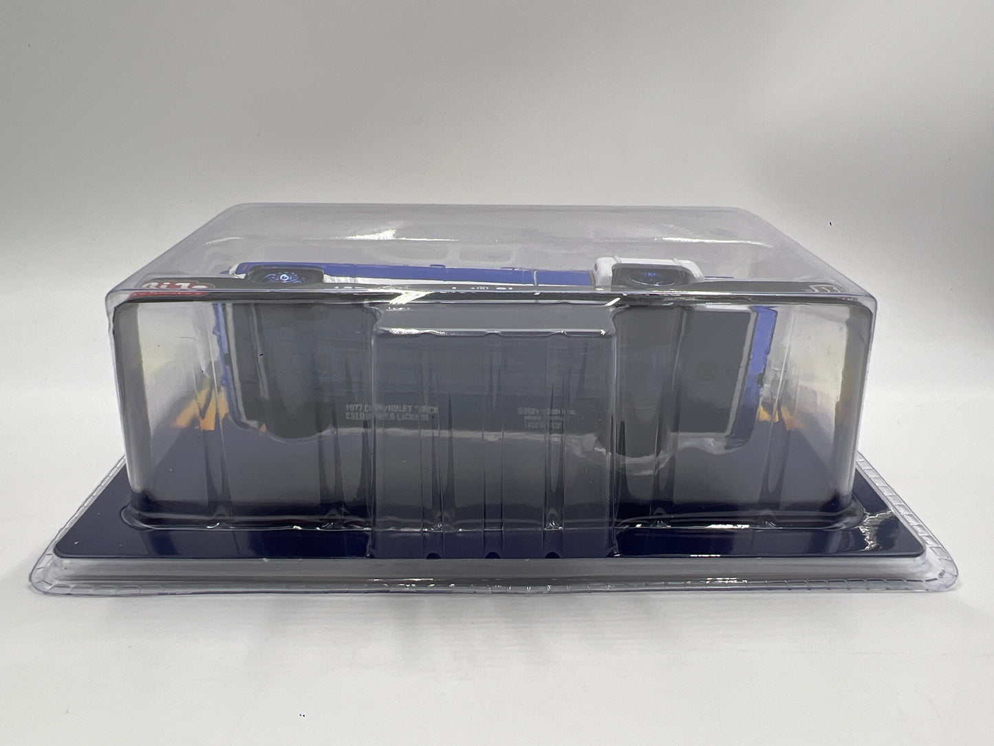 2025 M2 Machines Mijo Exclusives CHASE LA 1977 Chevrolet Cheyenne Super 30 White/Blue