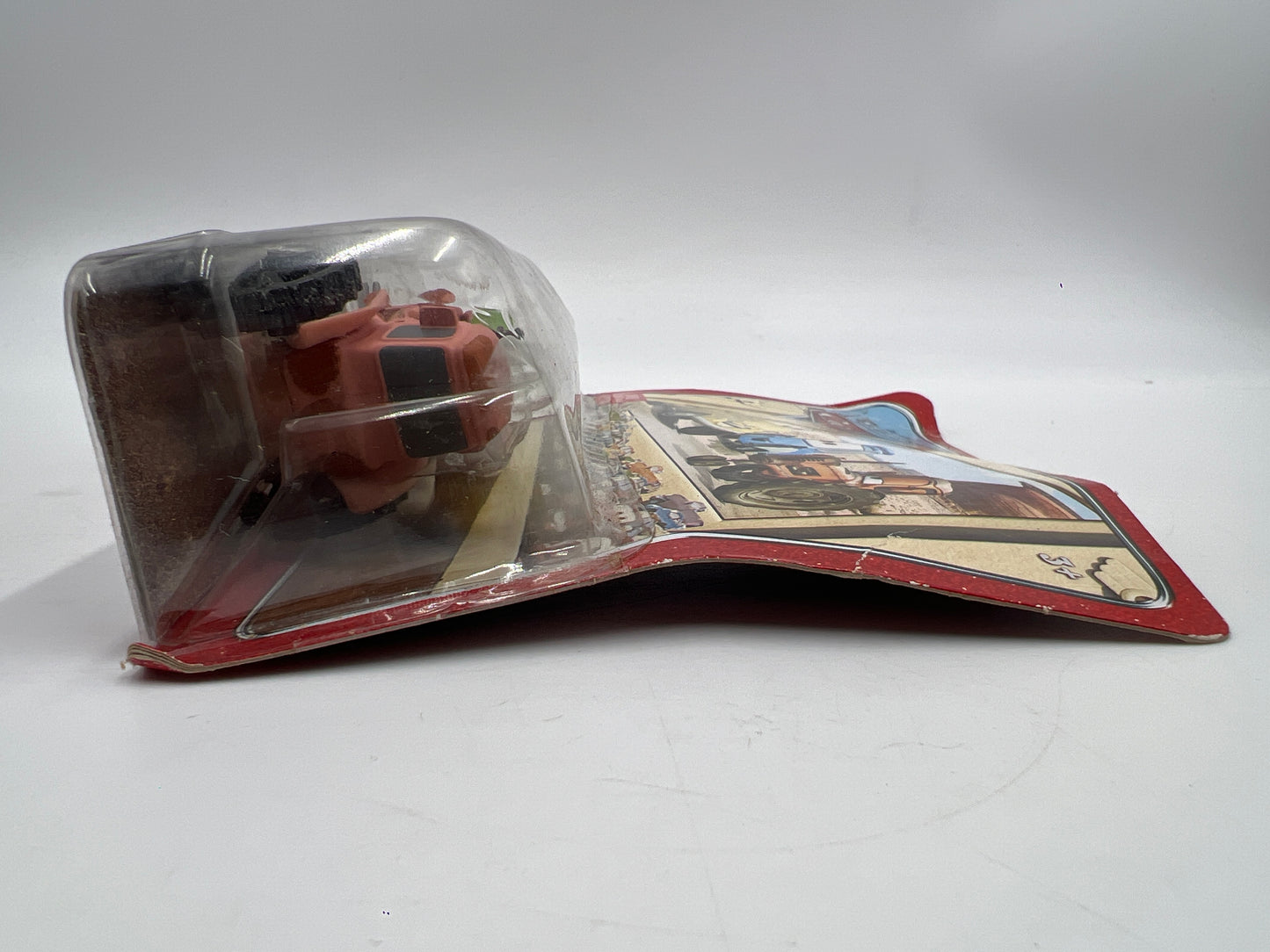 Disney Pixar The World Of Cars 2 Pack Movie Moments Luigi/Guido & Tractor 142D