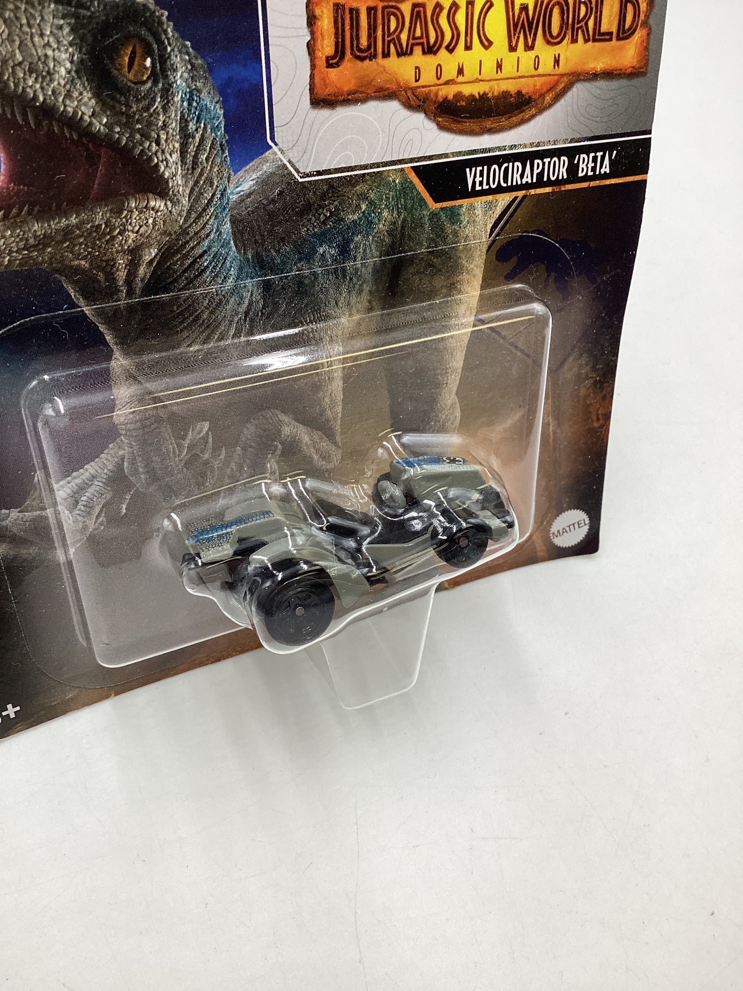 Hot Wheels Character cars Jurassic World Velociraptor Beta 112C