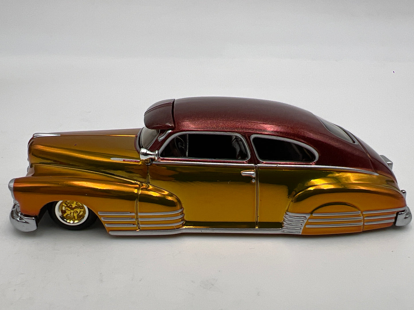 2026 Hot Wheels RLC Porsche 1948 Chevrolet Fleetline Lowrider Gold