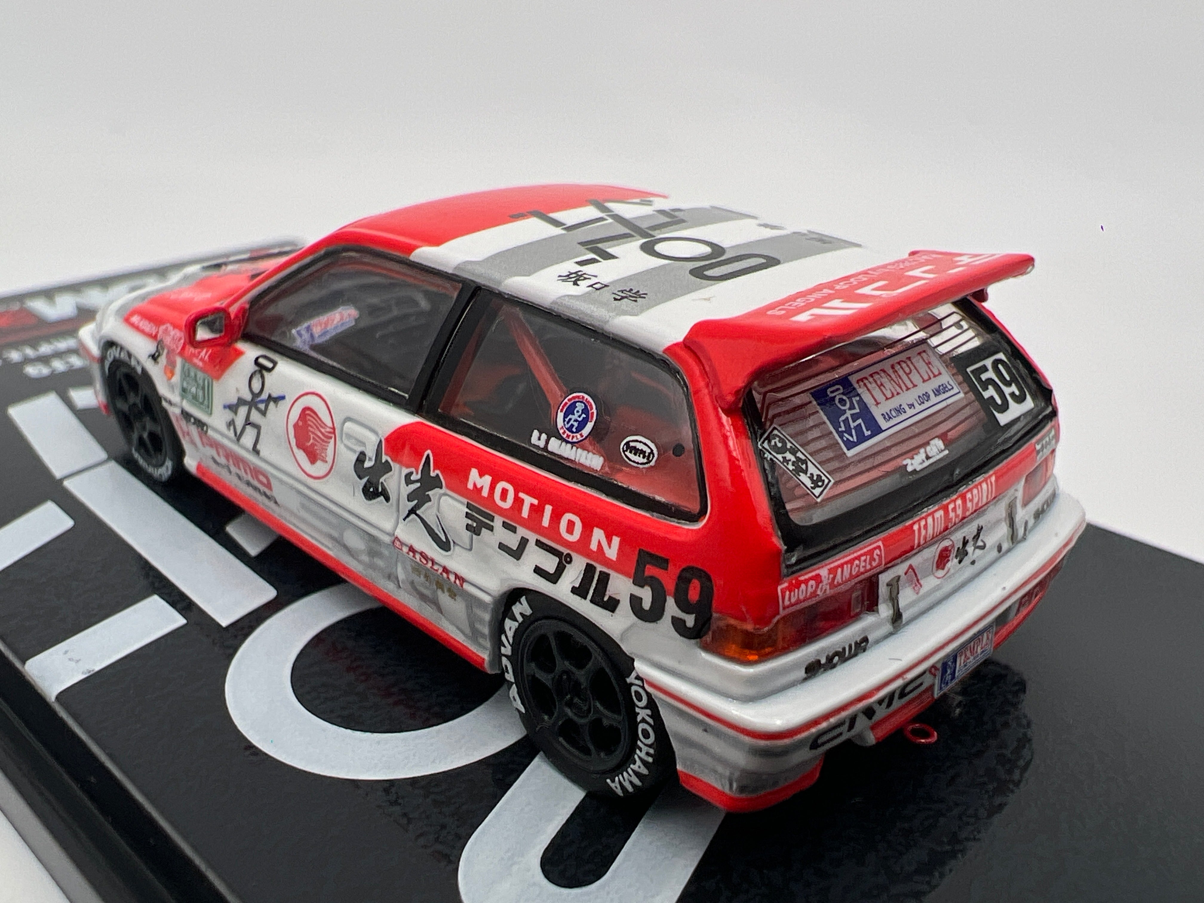 Inno64 1/64 JDM Collection Honda Civic EF9 Idemitsu Motion Temple