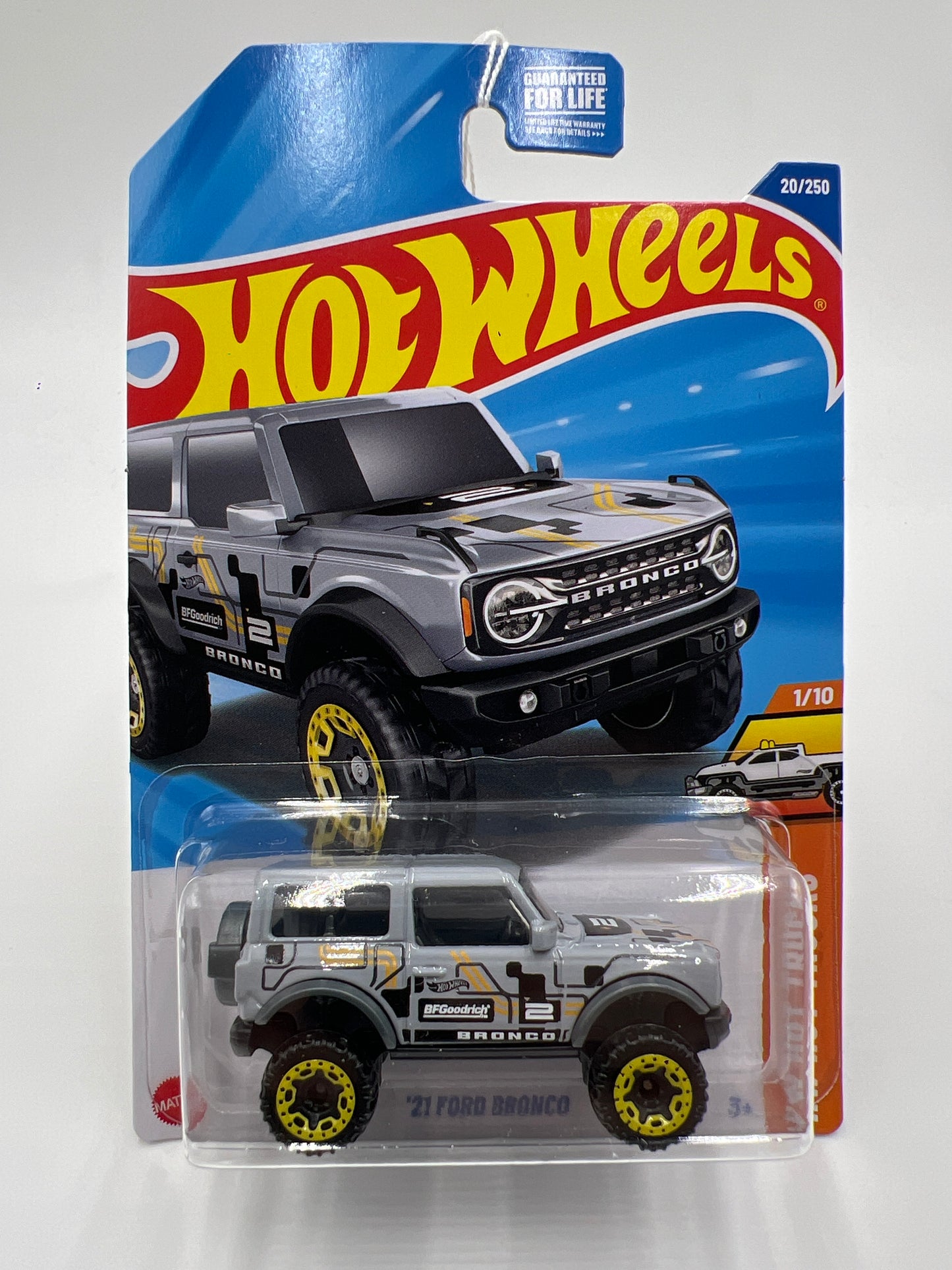 2025 Hot Wheels B Case #20 21 Ford Bronco Gray