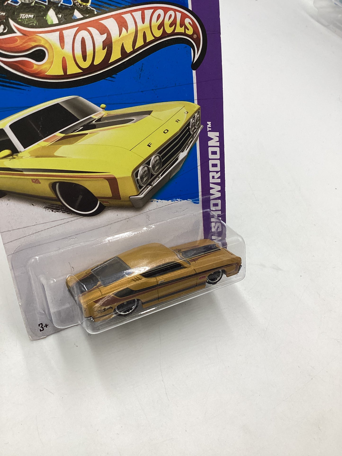 2013 Hot Wheels #236 69 Ford Torino Talladega 32A