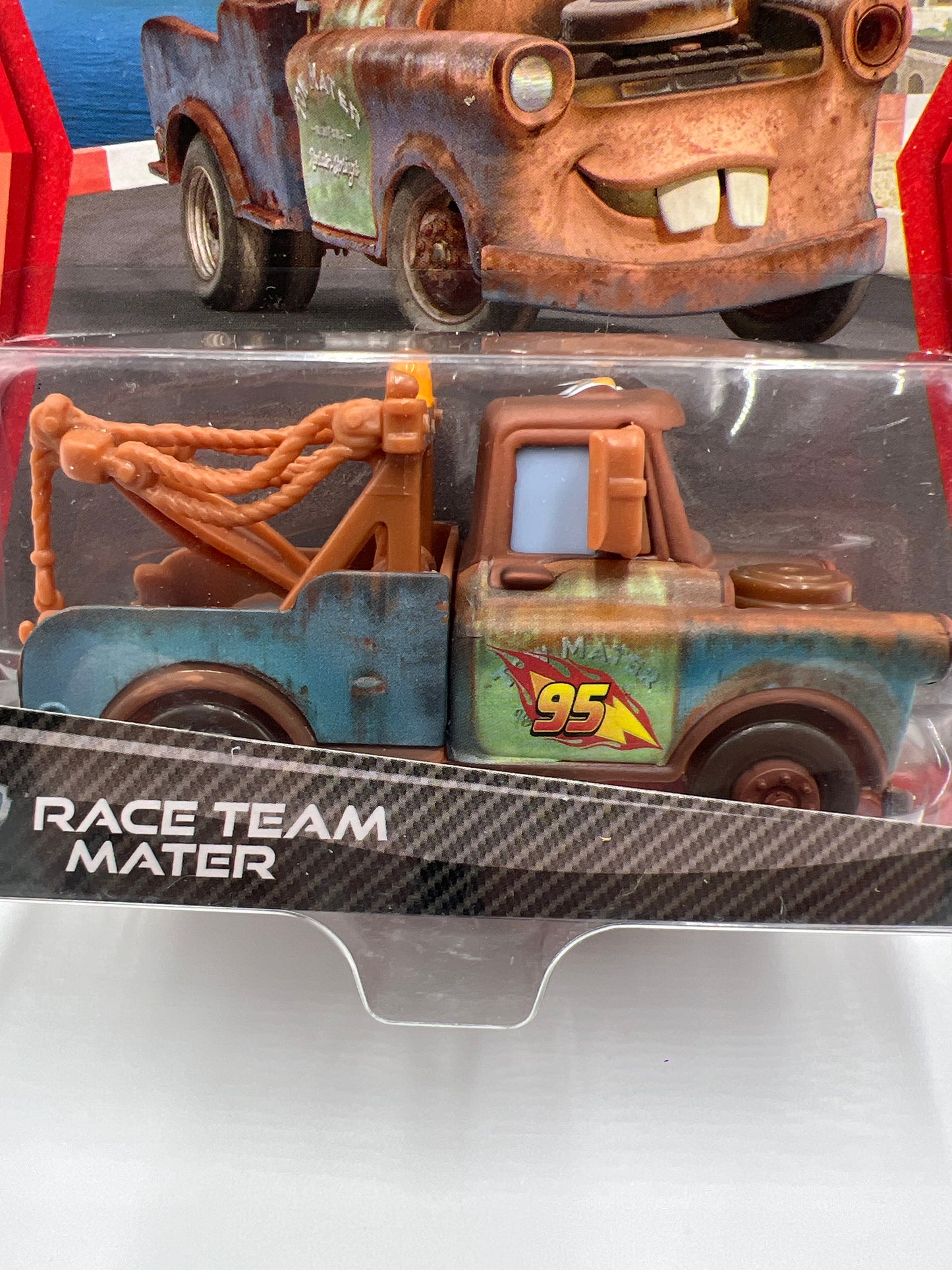 Disney Pixar Cars 2 #1 Race Team Mater 142A