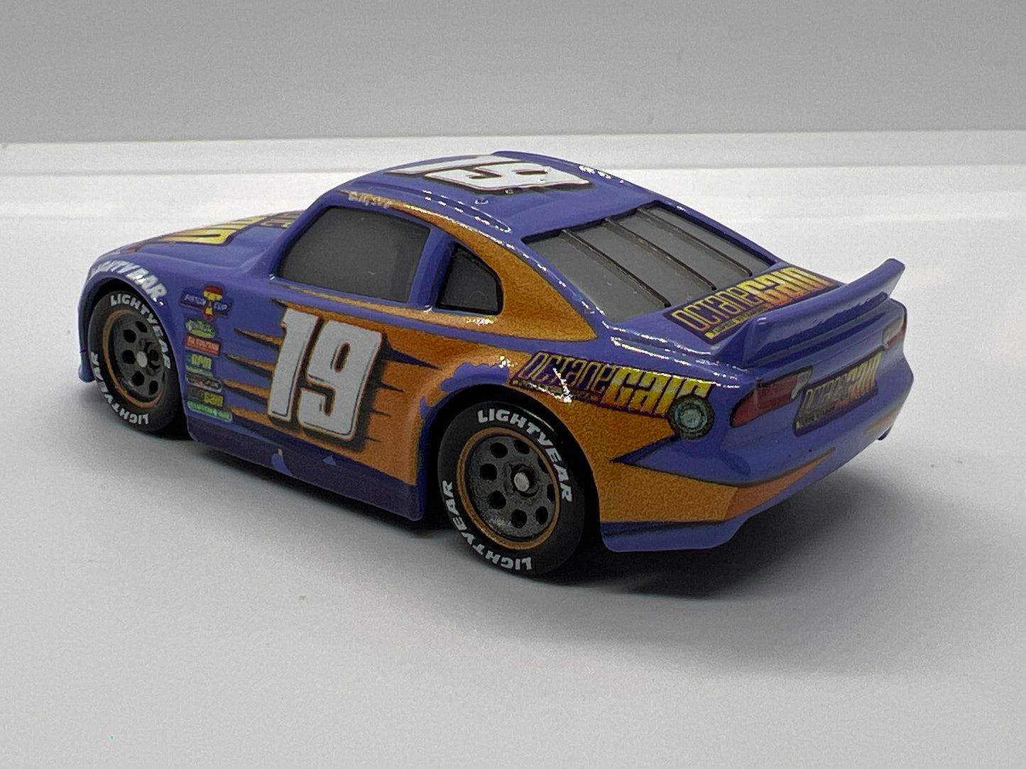 Disney Pixar Cars #19 Bobby Swift Octane Gain Purple Loose