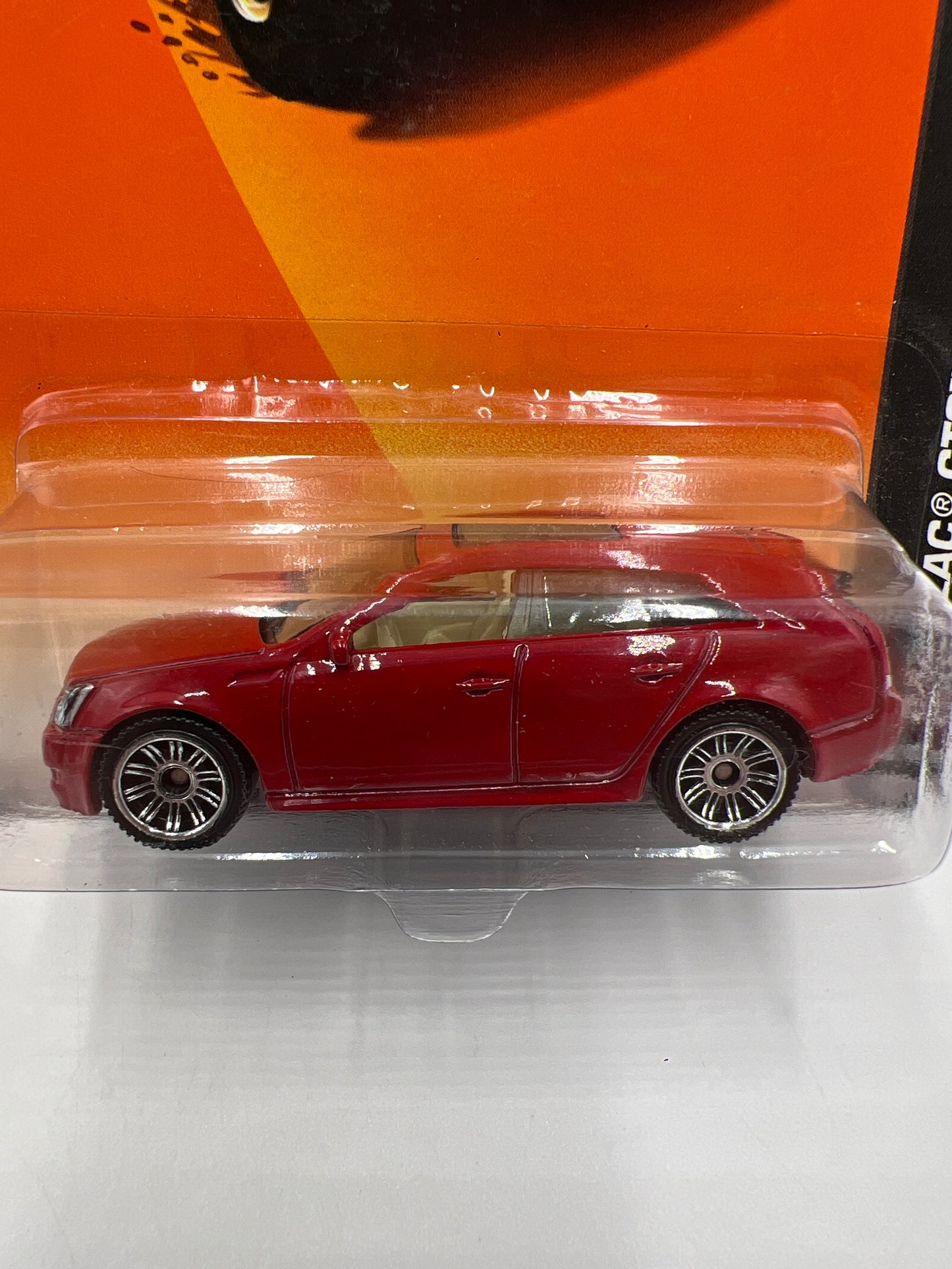 Matchbox VIP #31 Cadillac CTS Wagon Red 216J