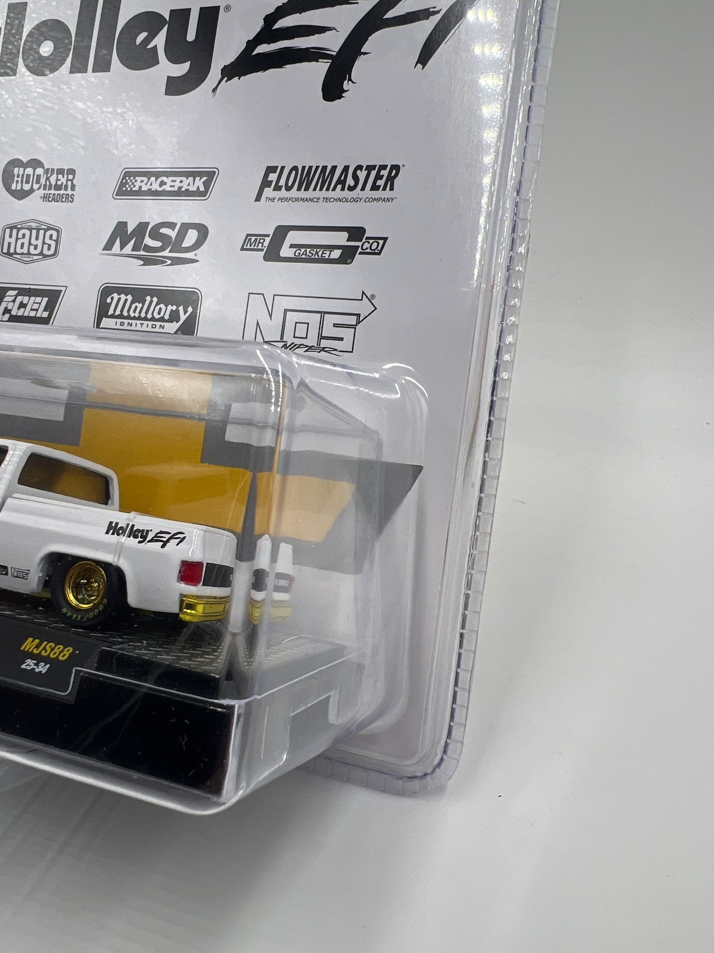 M2 Machines MiJo Exclusives CHASE 1978 Chevrolet Silverado Holley EFI White MJS88