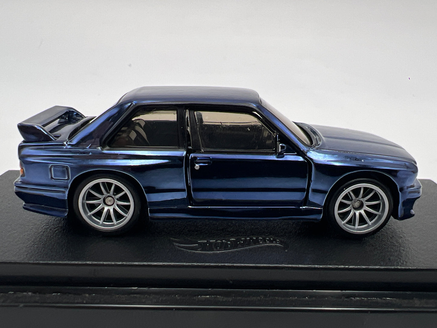 2022 Hot Wheels RLC 1991 BMW M3 Blue