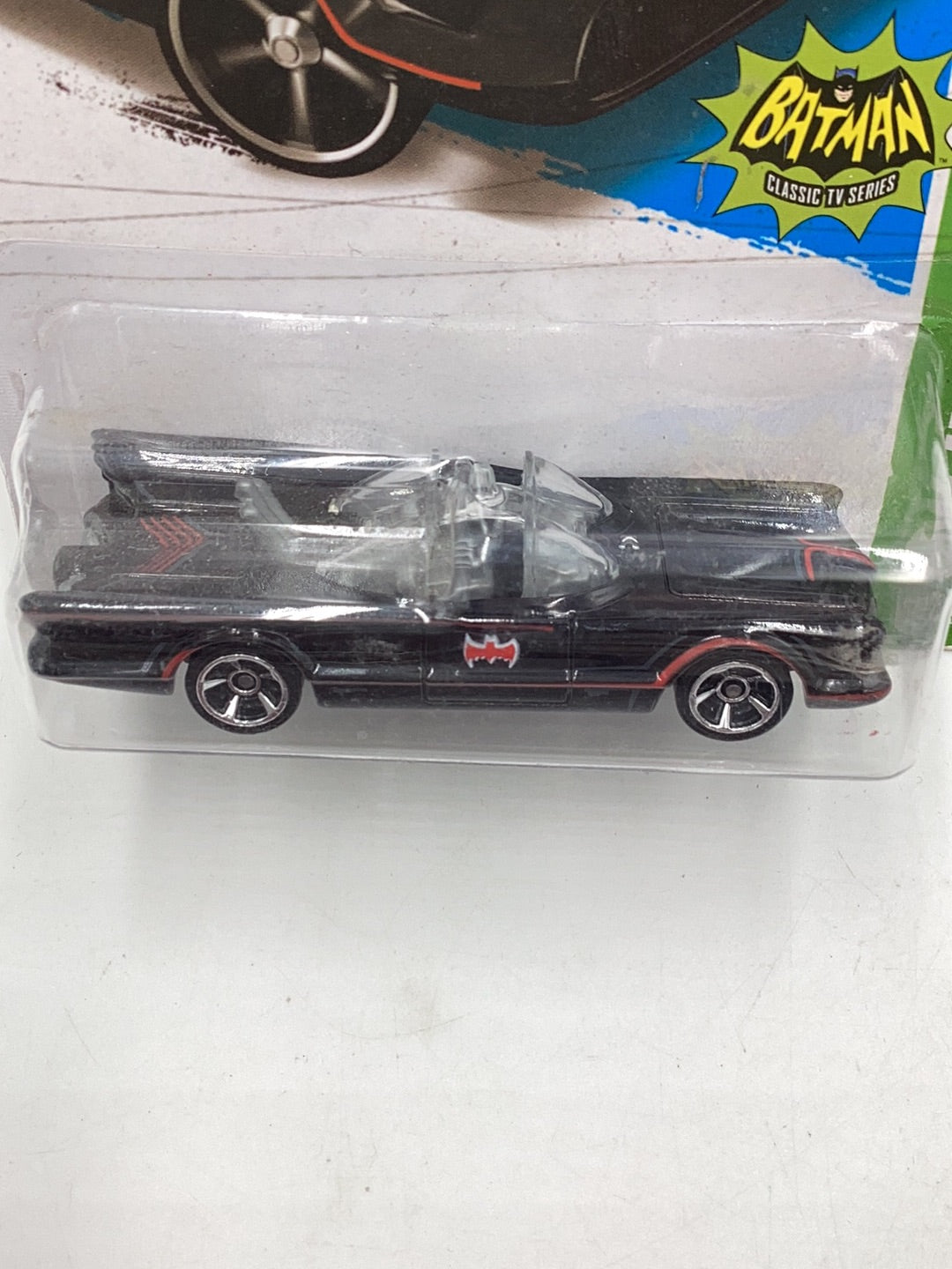 2013 Hot Wheels #62 Classic TV Series Batmobile 118A