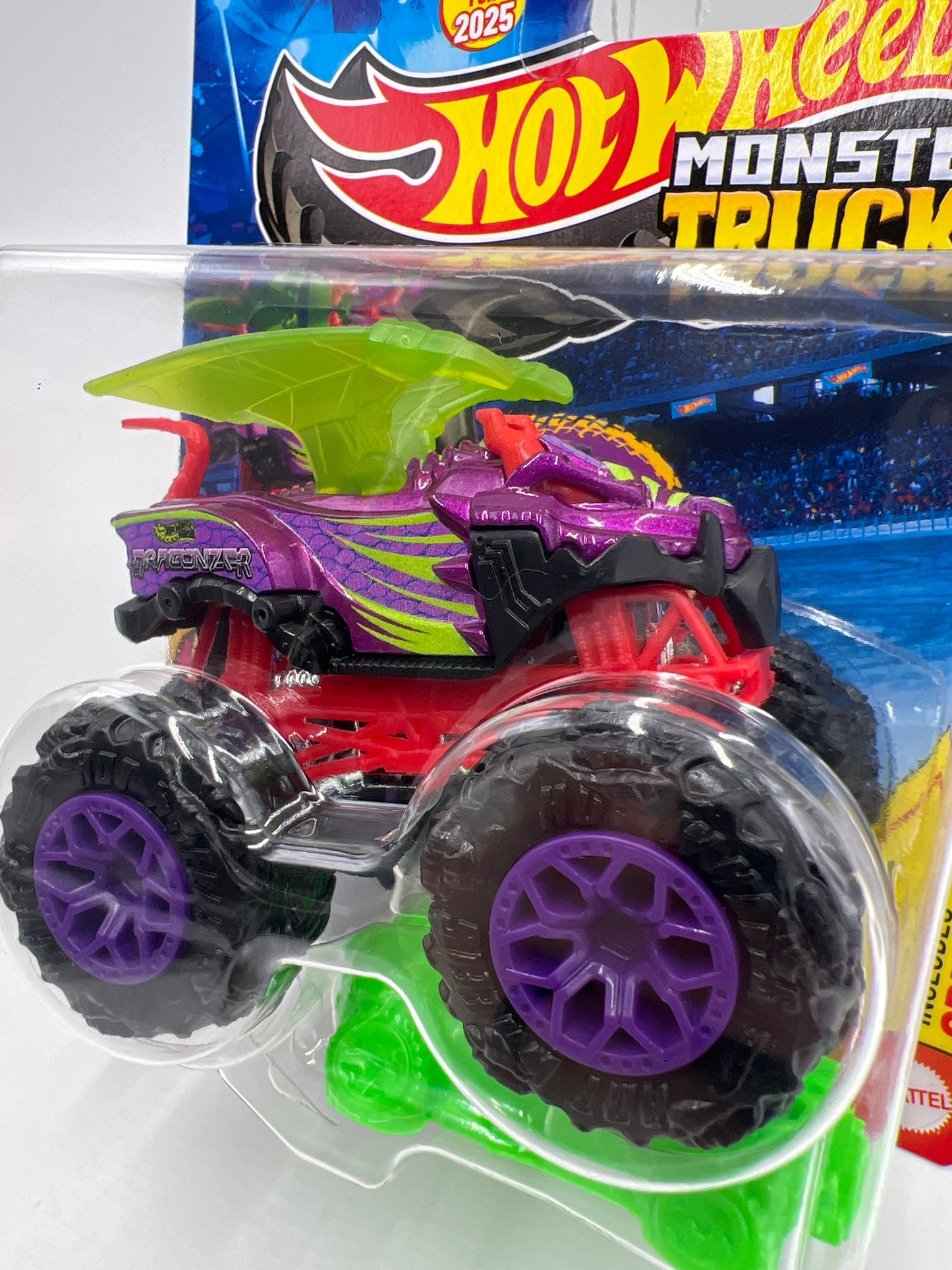 2025 Hot Wheels Monster Trucks Freestyle Wreckers #8 Dragonizer 134D