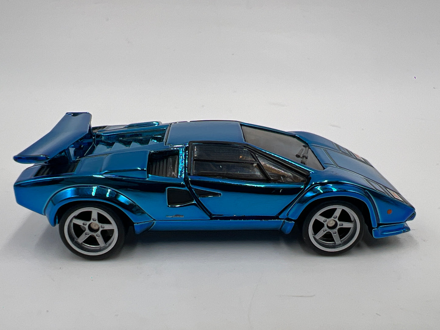 Hot Wheels 1/64 RLC 82 Lamborghini Countach LP 500 S Blue Loose