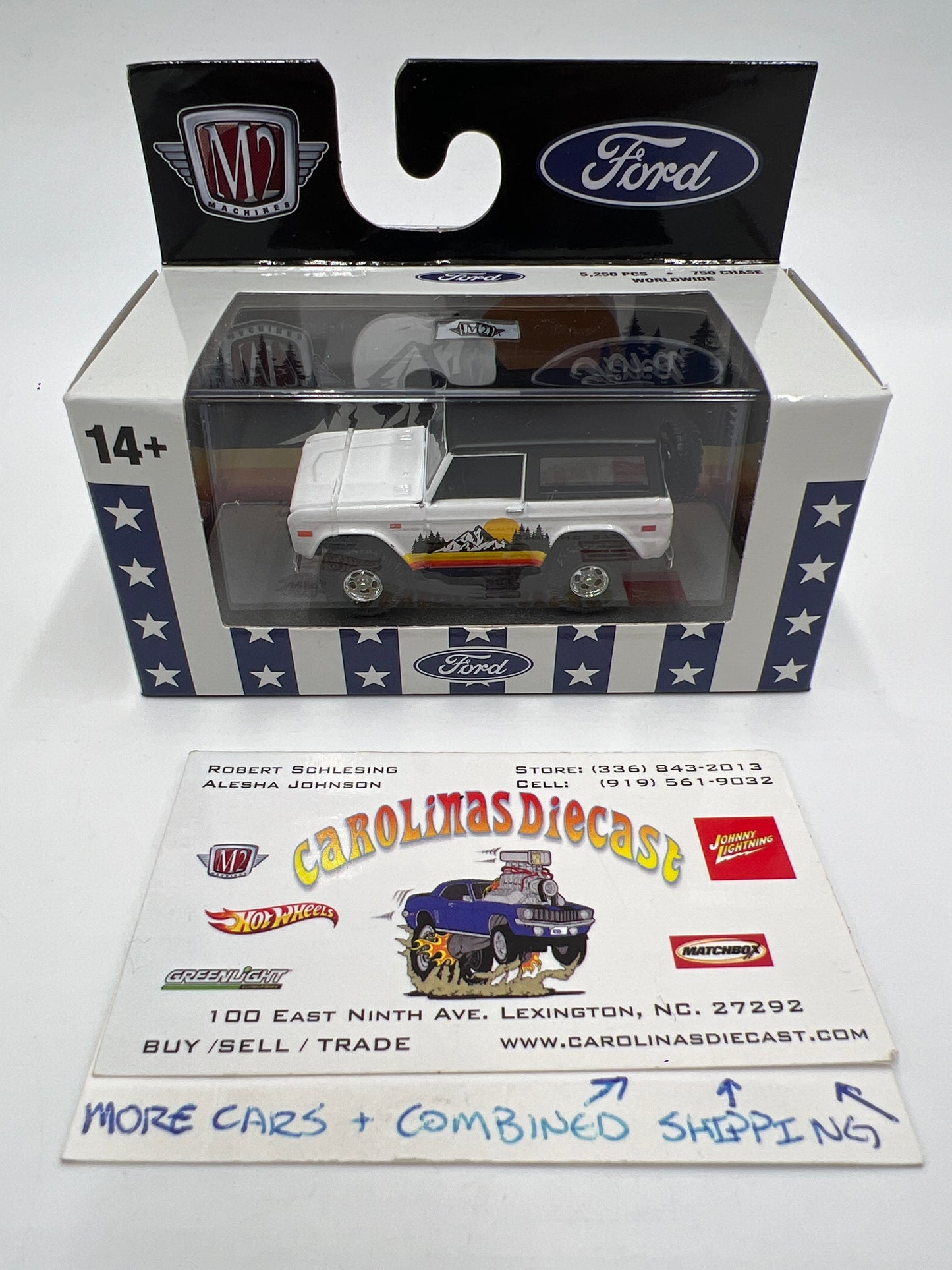 M2 Machines 1976 Ford Bronco White R91