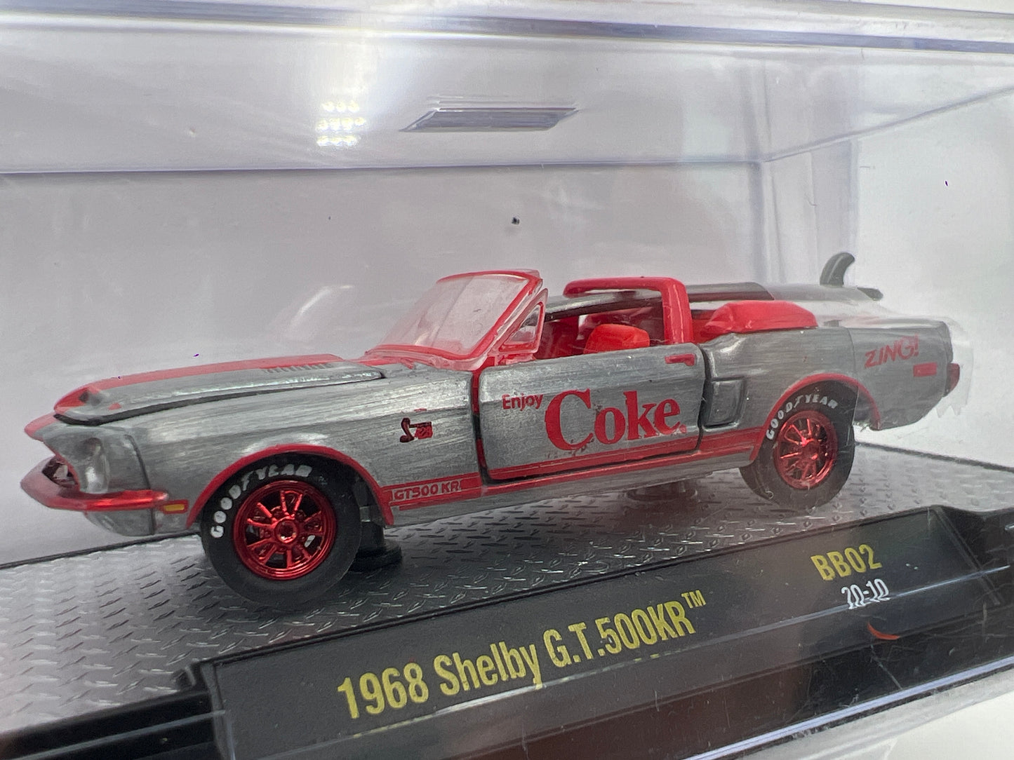 M2 Machines BB02 RAW CHASE 1/250 Coca Cola 1968 Shelby GT 500KR