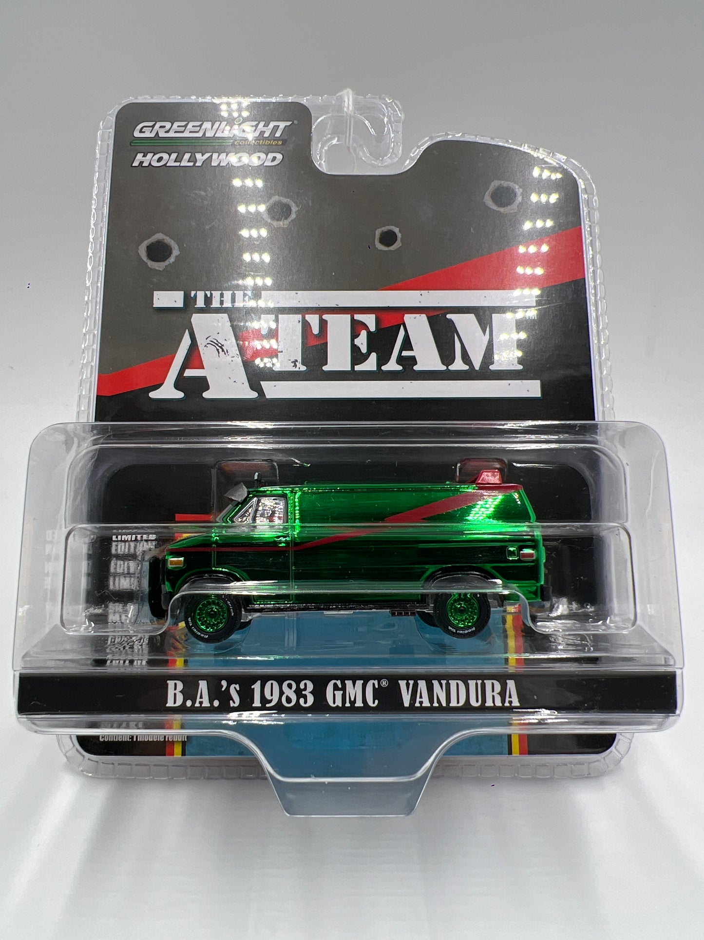 Greenlight Hollywood Series 19 The A Team CHASE B.A.s 1983 GMC Vandura Chrome Green