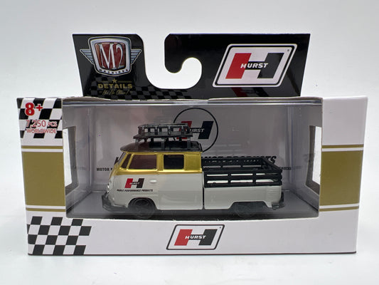 M2 Machines R65 Hurst 1961 VW Double Cab Truck USA Model
