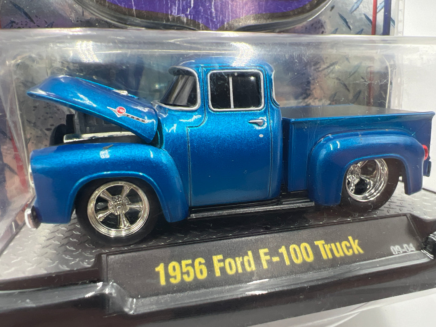 M2 Machines Ground Pounders 1956 Ford F-100 Truck Blue 09-04 197D