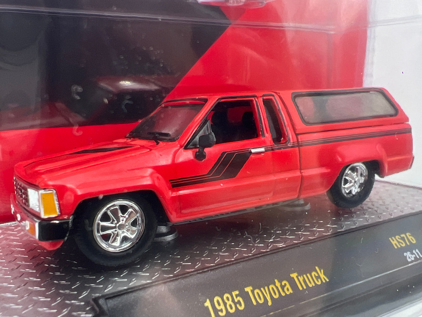 M2 Machines HS76 Hobby Exclusive 1985 Toyota Truck Red