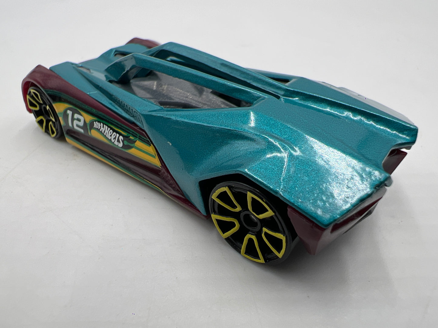 2017 Hot Wheels Mystery Models Series 2 #9 Split Vision Teal