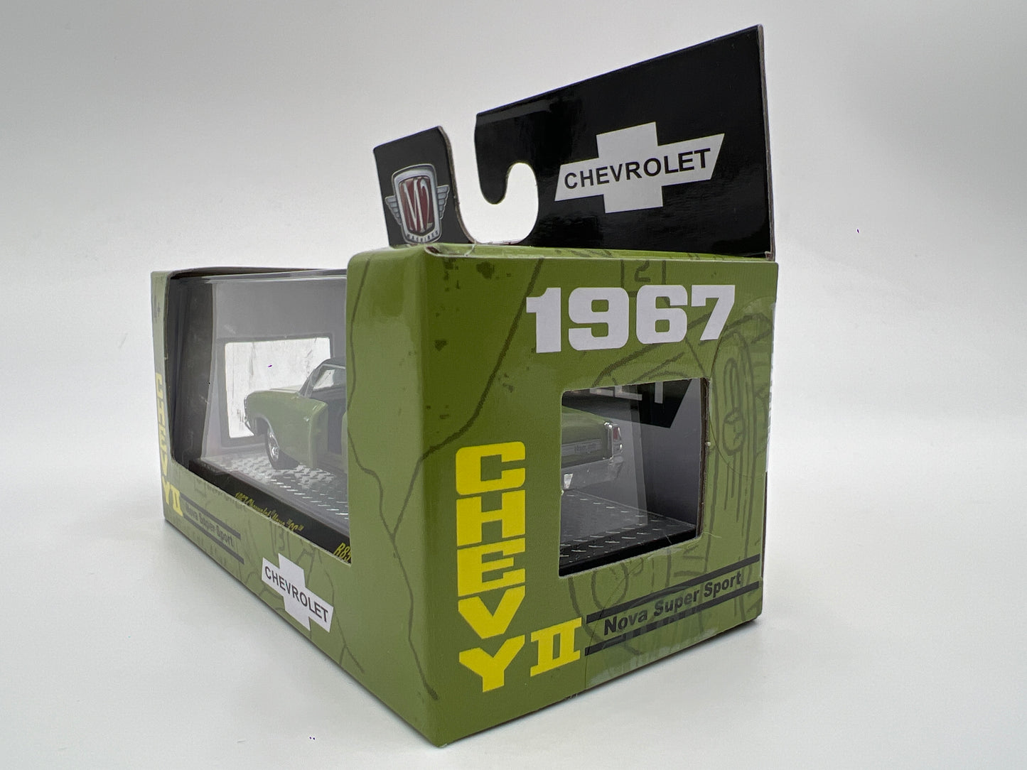 M2 Machines Detroit Muscle 1967 Chevrolet Nova SS Green R85