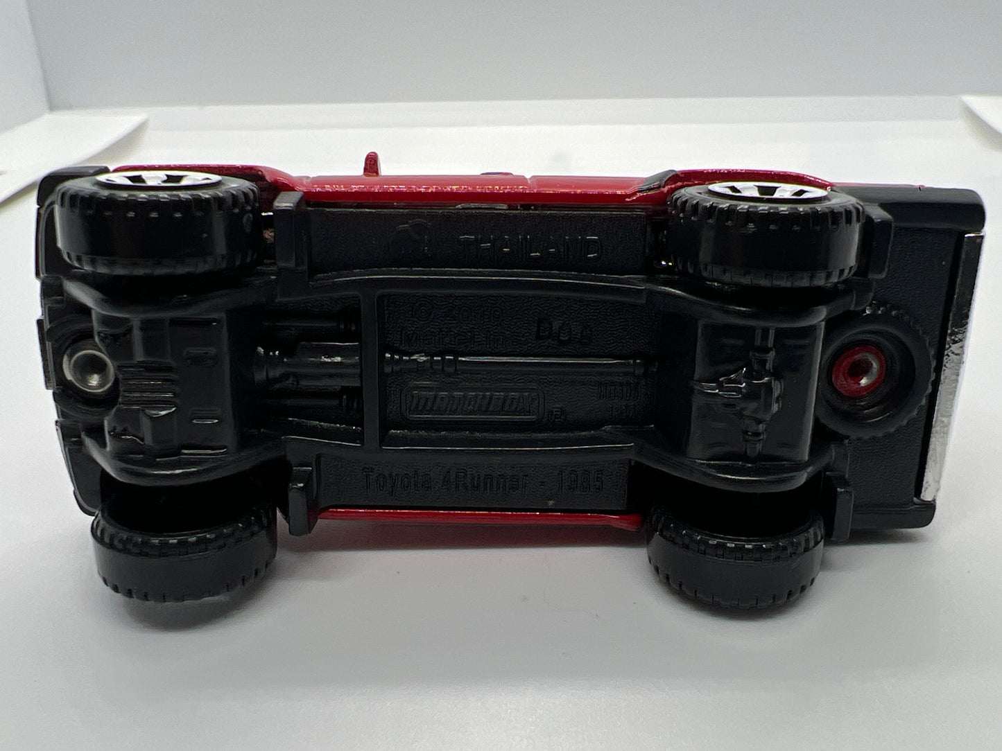 Matchbox 1/64 1985 Toyota 4Runner Red Loose