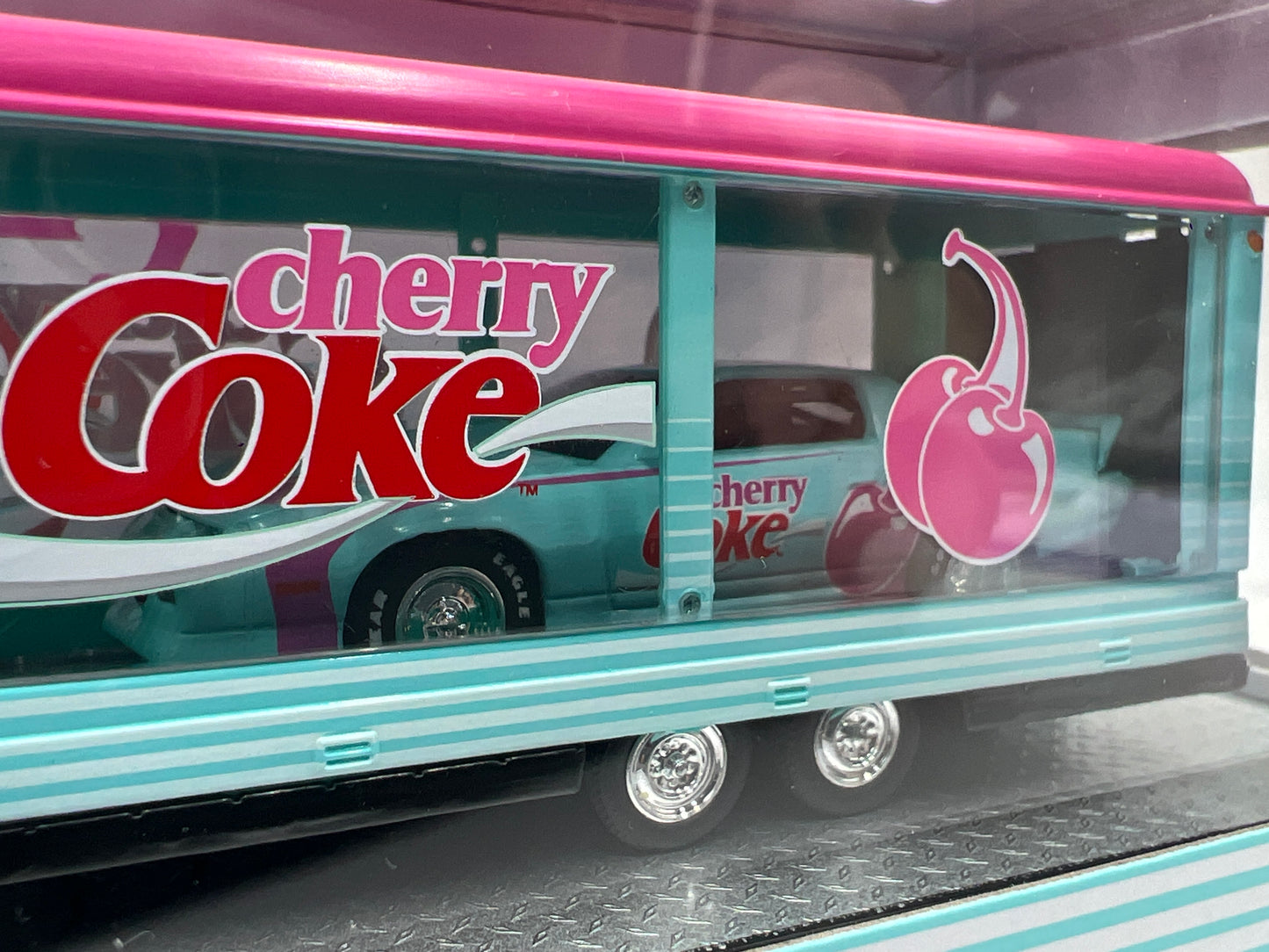 2025 M2 Machines Auto Haulers Cherry Coke 1973 Chevrolet Cheyenne Super 30 & 1985 Chevrolet Camaro IROC-Z TW40