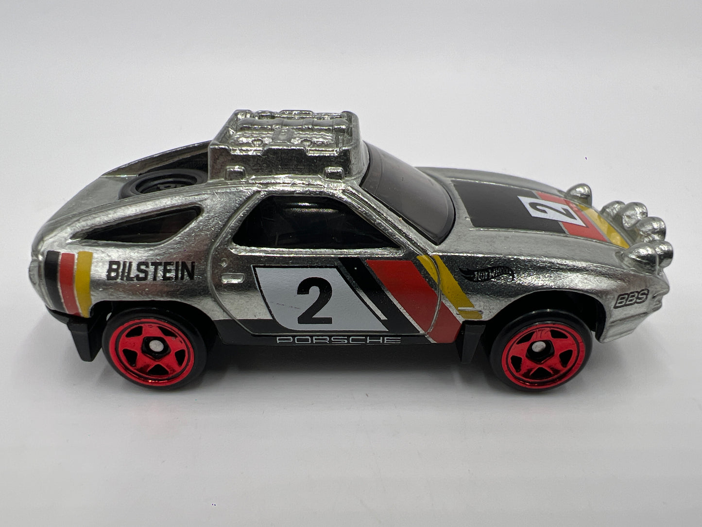 2025 Hot Wheels 1/64 Walmart Exclusive Zamac Set Porsche 928S Safari Loose