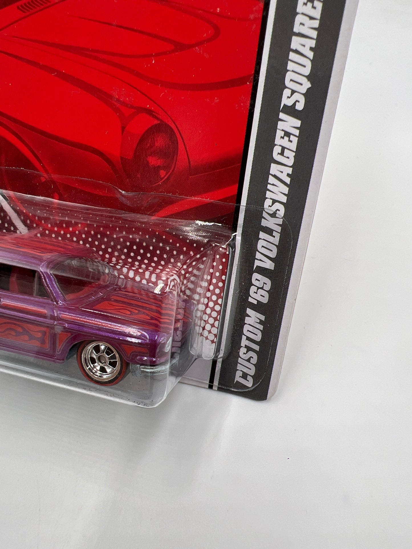 Hot Wheels Premium Garage Series #3 Custom 69 Volkswagen Squareback Purple