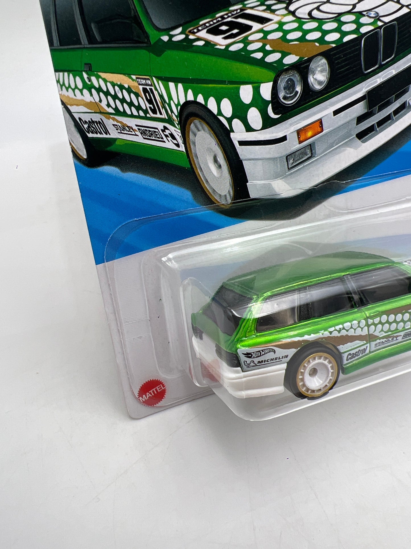 2025 Hot Wheels Super Treasure Hunt #245 BMW M3 Wagon Green W/Protector