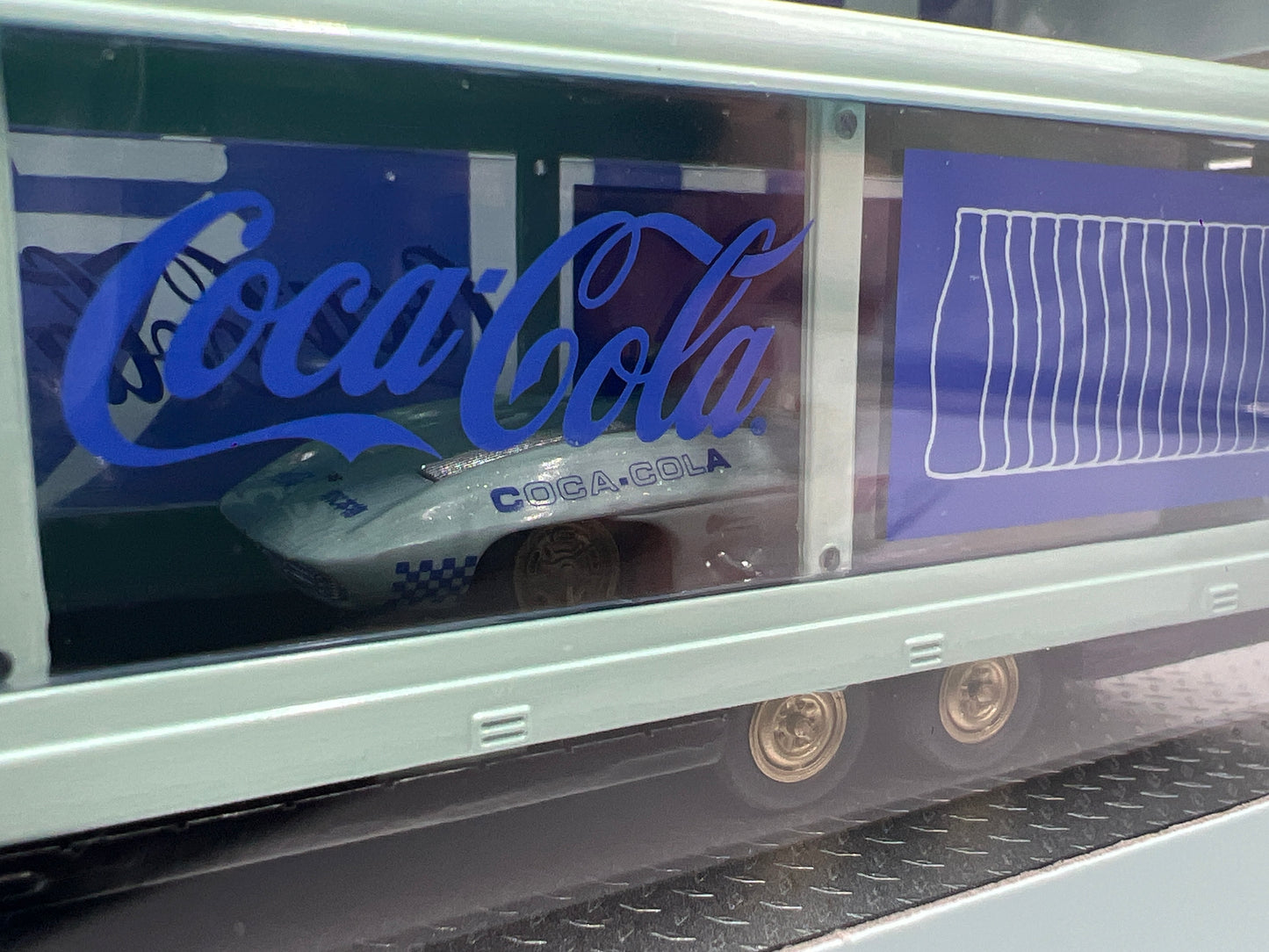 M2 Machines Auto Haulers TW42 Coca Cola 1973 Cheyenne Super 30 & 1959 Chevrolet Corvette XP-86