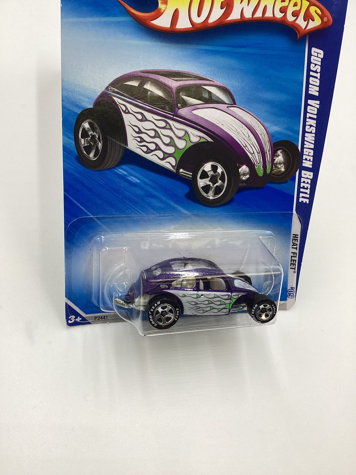 2009 Hot wheels #121 Custom Volkswagen Beetle Purple Walmart Exclusive 235B