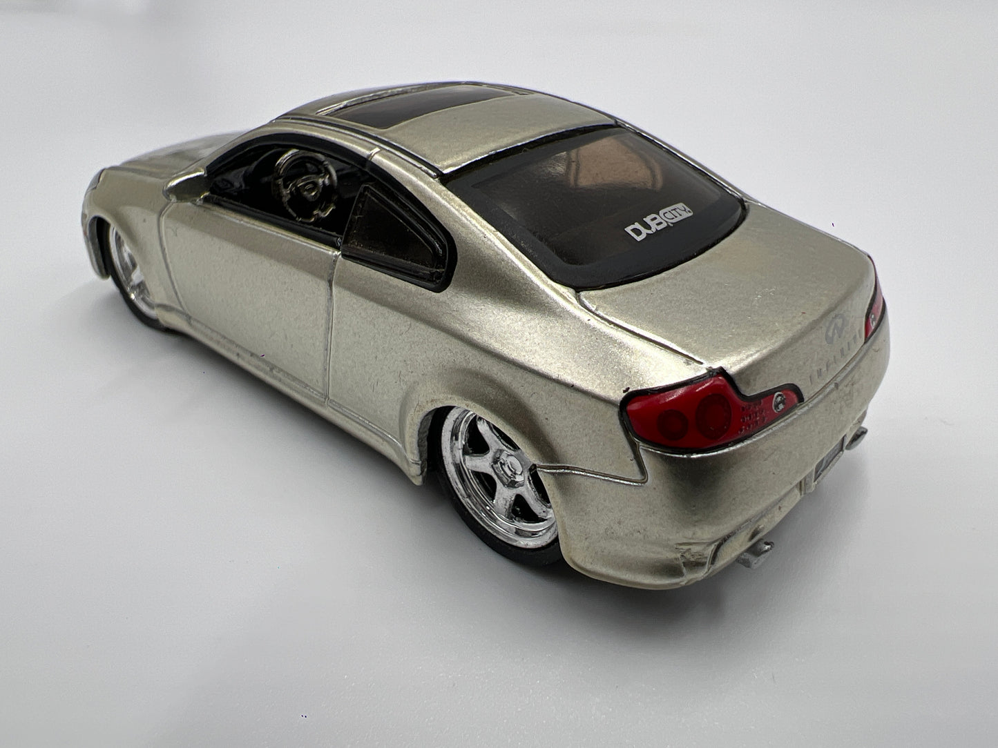 Jada Toys Dub City 2003 Infiniti G35 Silver Loose