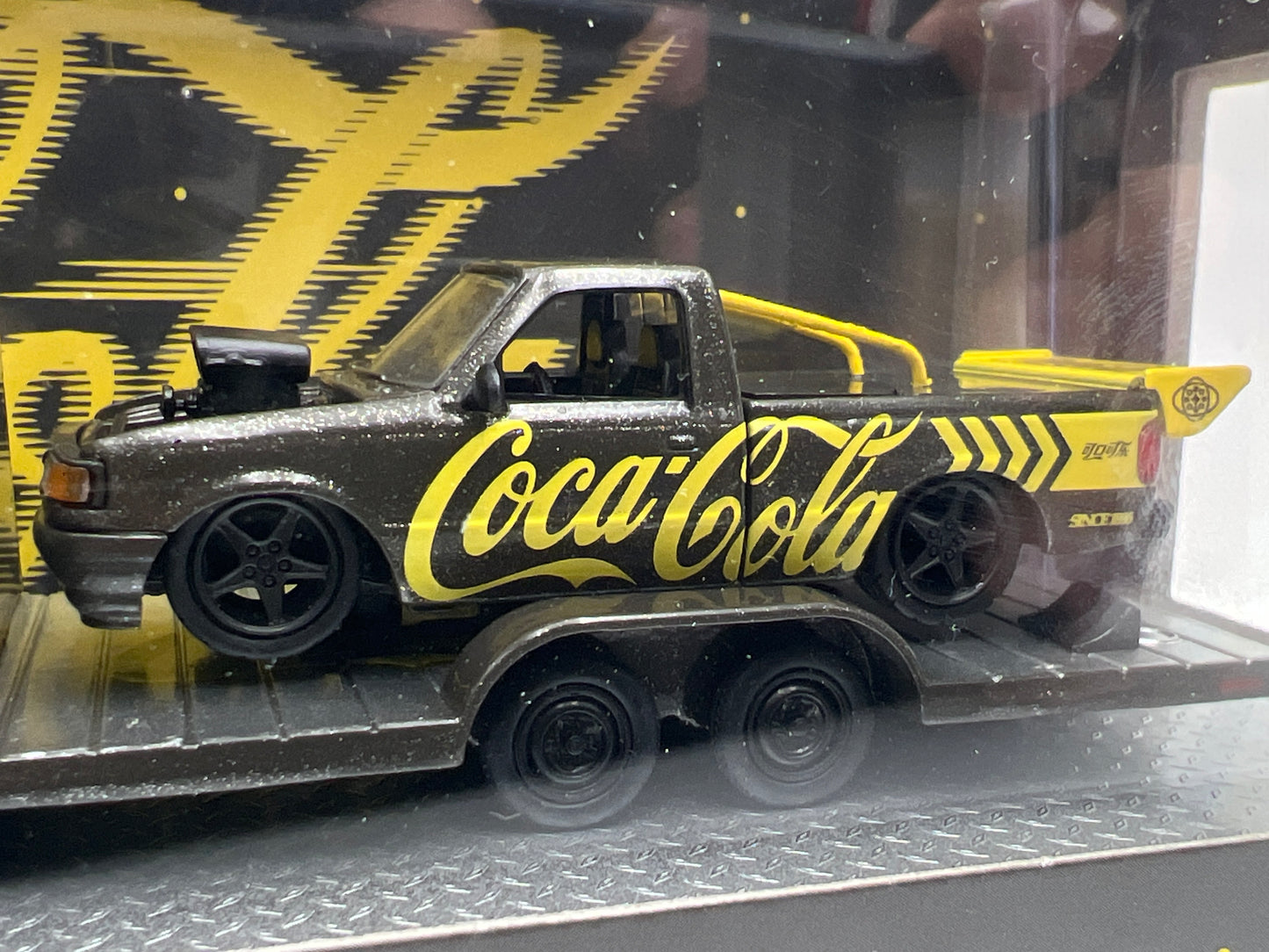 M2 Machines Auto Haulers TW48 Coca Cola 1969 Ford F-100 Ranger 4x4 & 1995 Ranger XLT