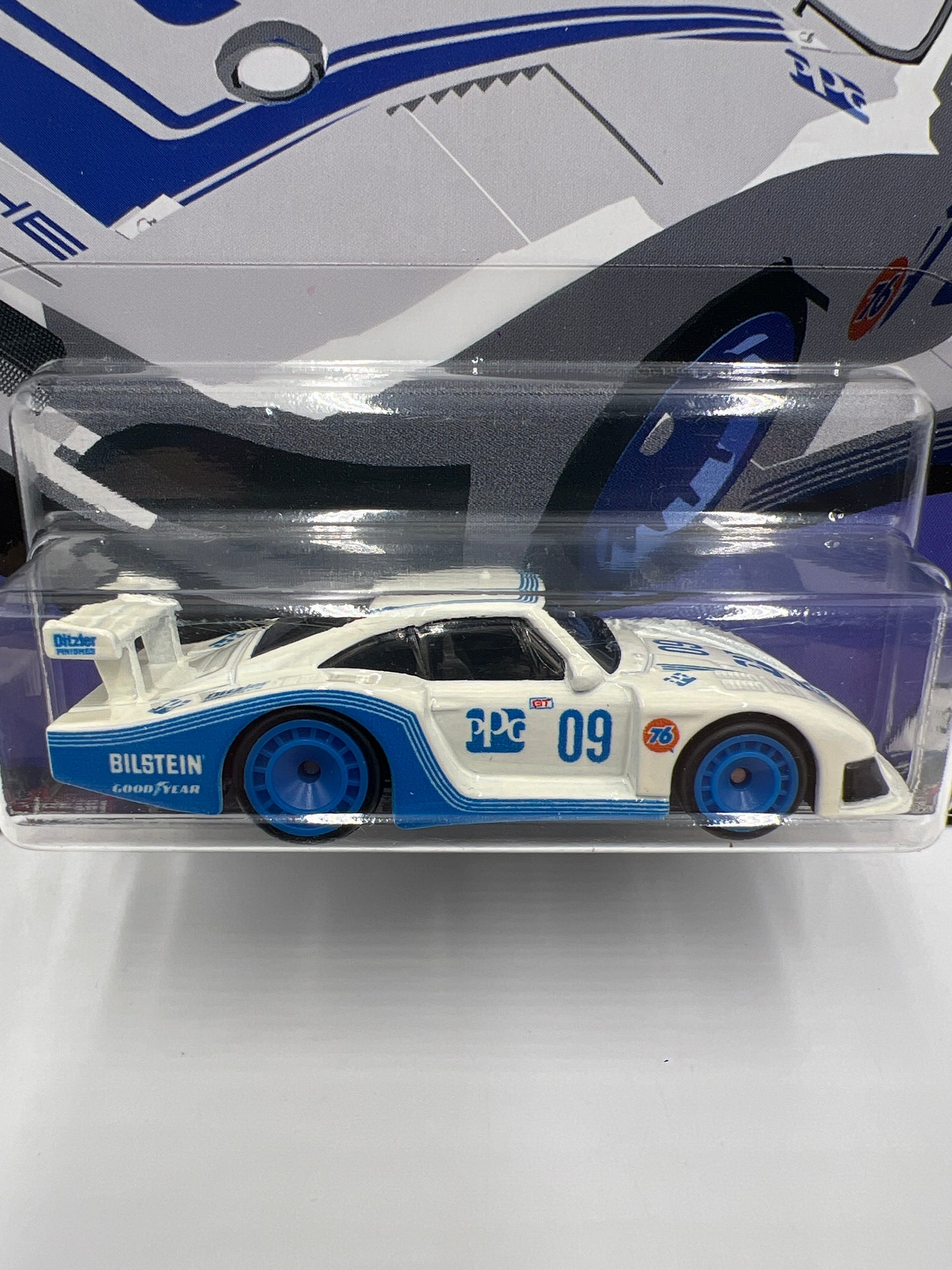 Hot Wheels Premium Silhouettes #3 78 Porsche 935-78 White/Blue 253A