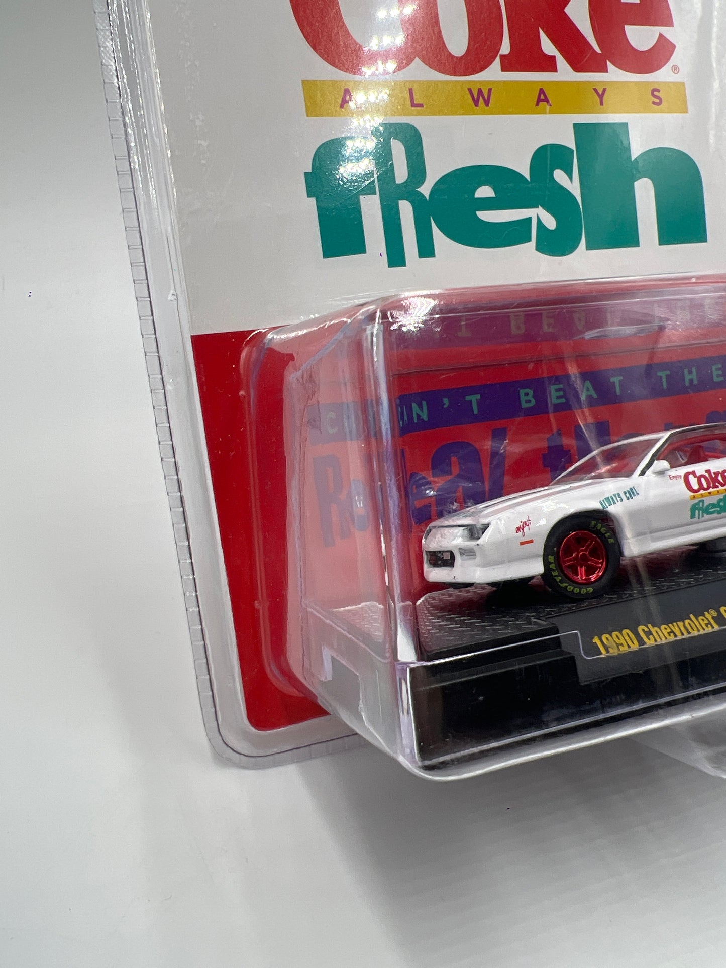 M2 Machines Coca Cola CHASE 1990 Chevrolet Camaro IROC-Z White A29