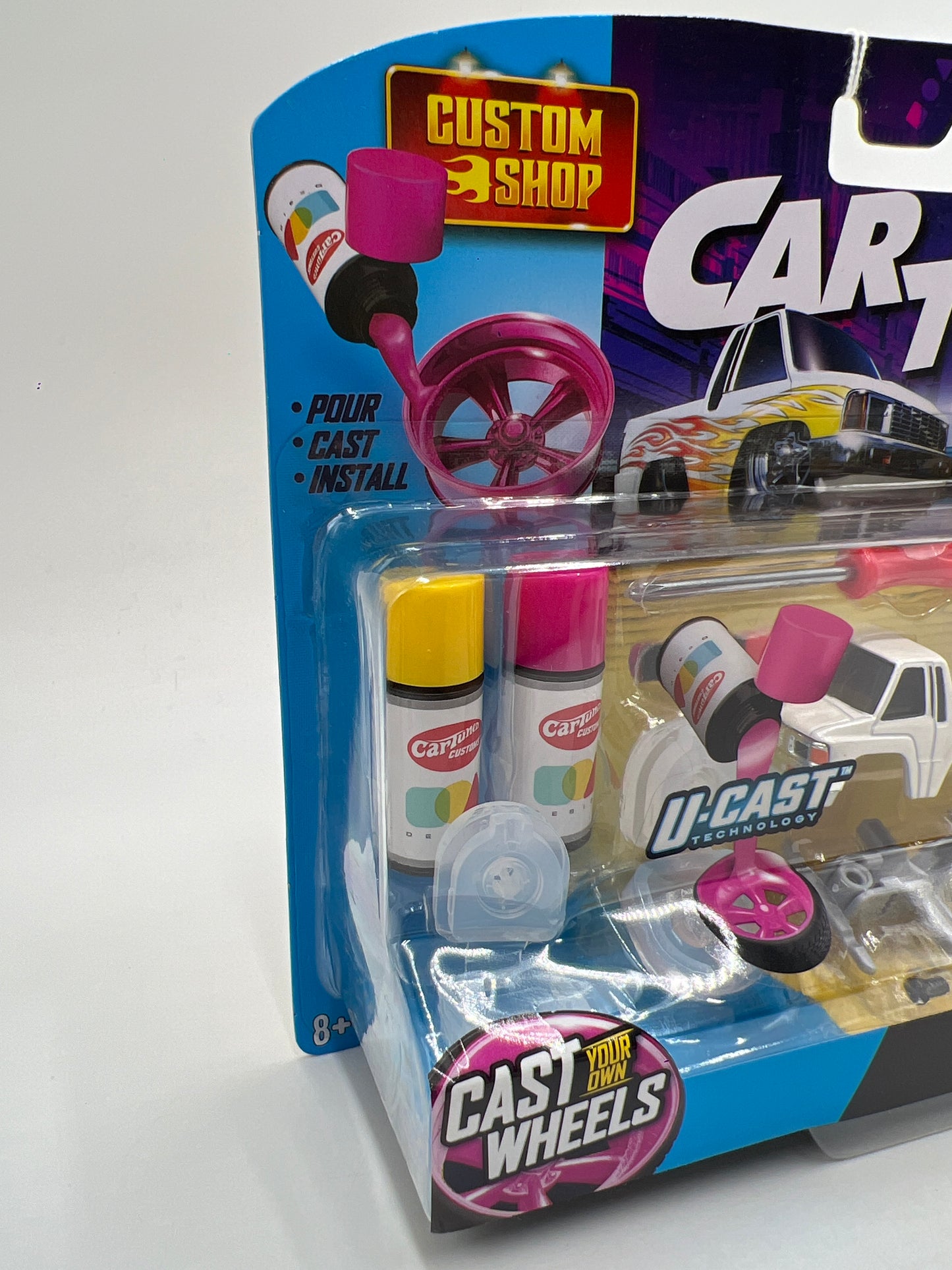 2025 Car Tuned Series 2 Custom Shop Castworks 87 Toyota SR5 White 186i