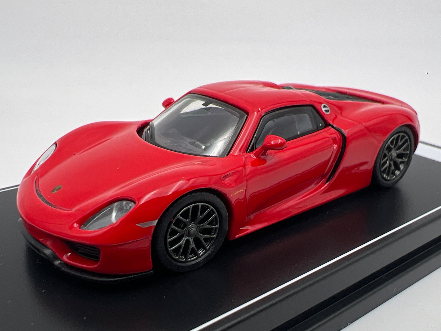 Poster Cars 1/64 Hypercar League Collection #17 Porsche 918 Spyder Red