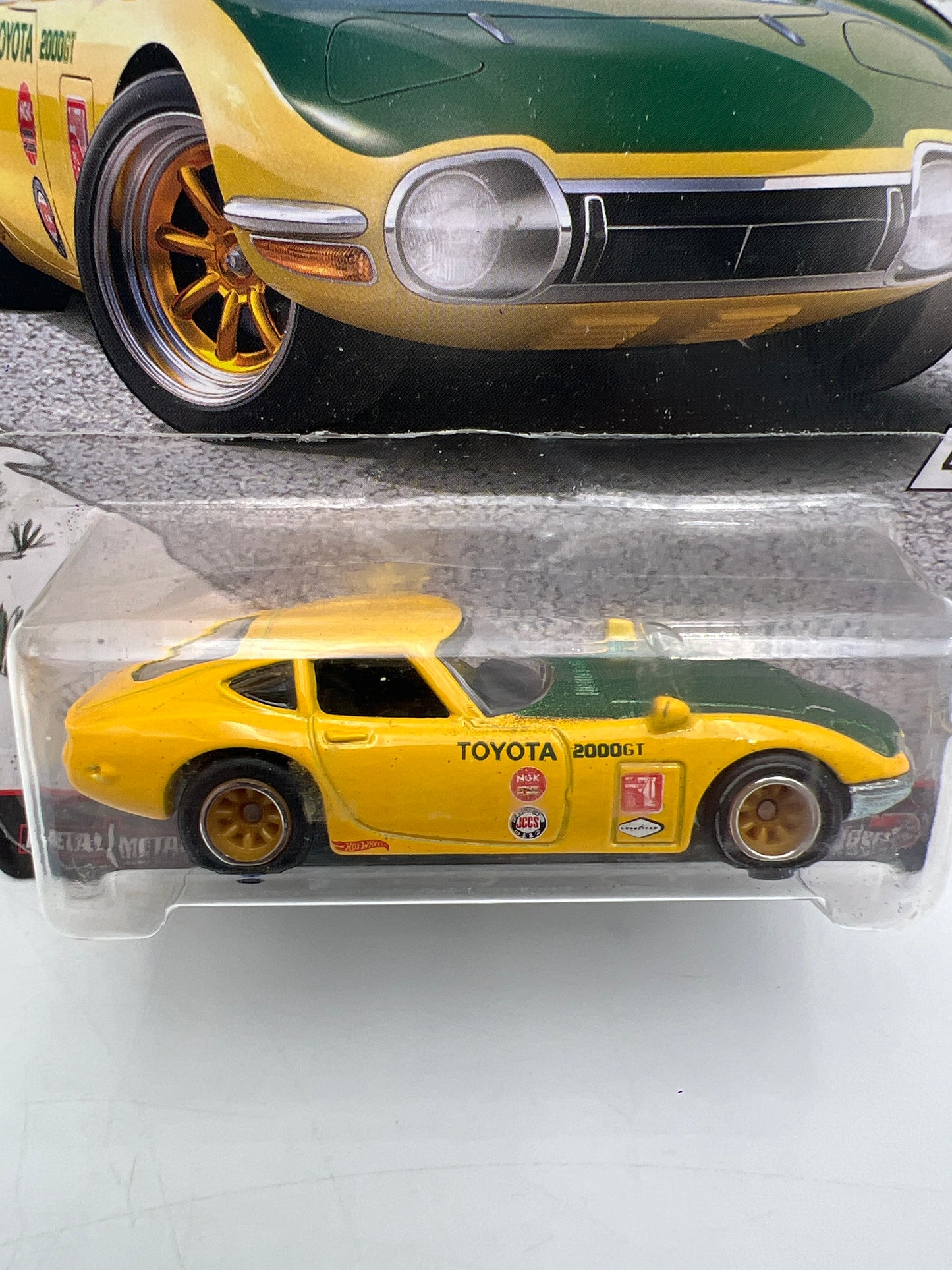 Hot Wheels Premium Japan Historics #4 Toyota 2000 GT Yellow W/Protector