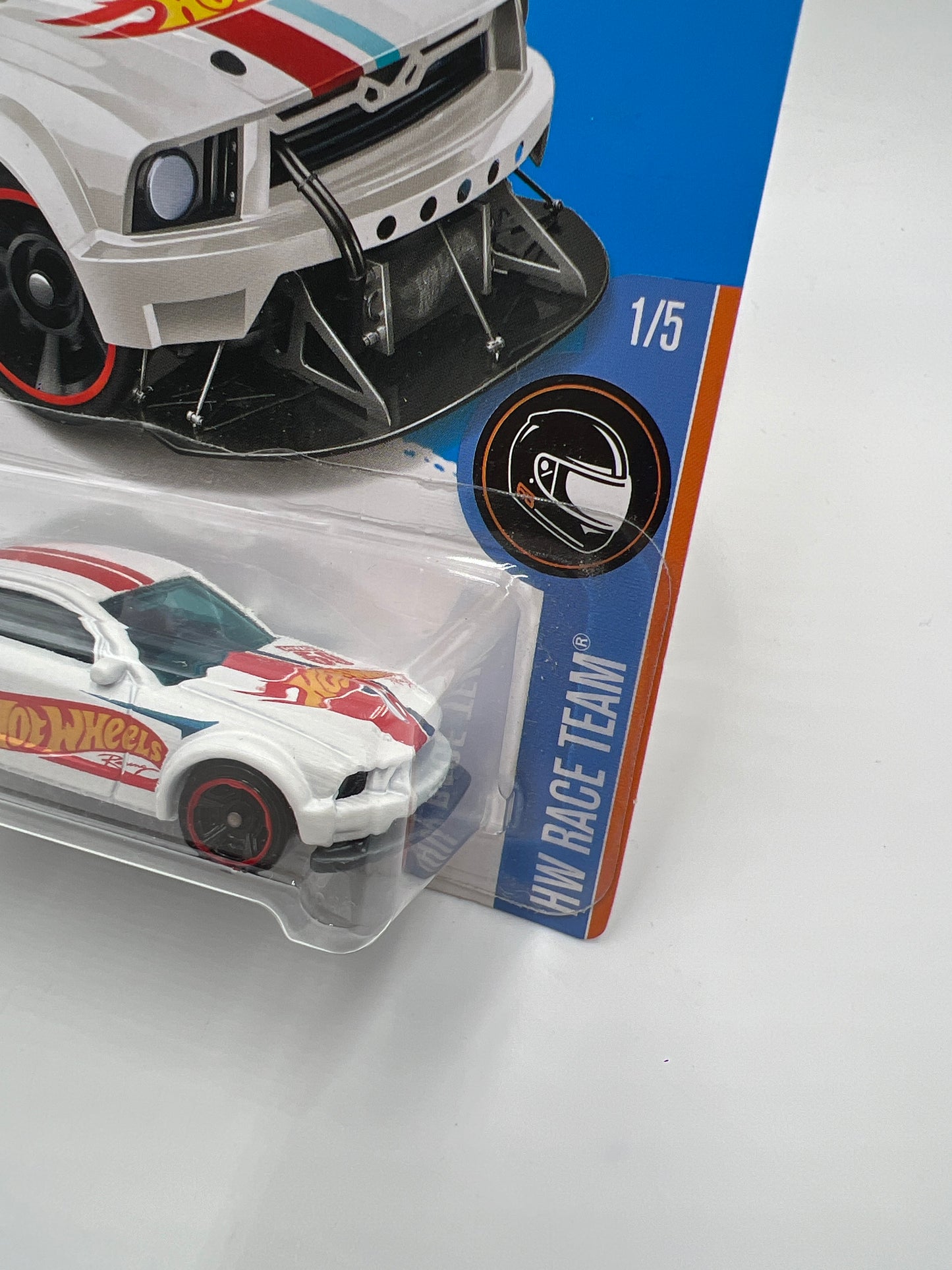 2017 Hot Wheels Race Team Kmart Exclusive 2005 Ford Mustang White 238B