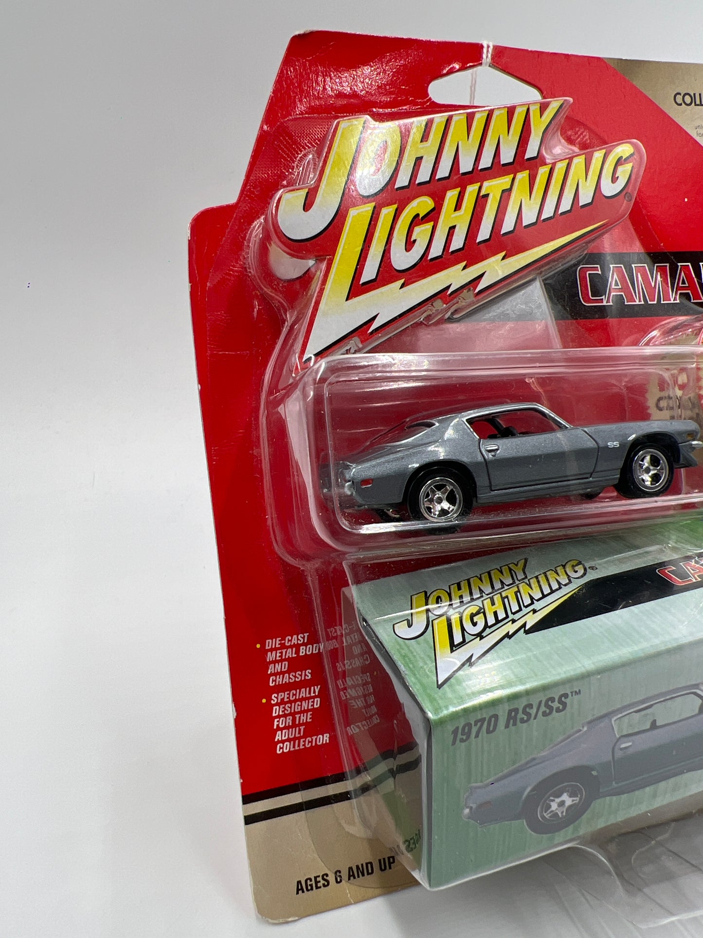 Johnny Lightning Pro Collector Series Storage Tin #45 1970 Camaro RS/SS Silver 227B