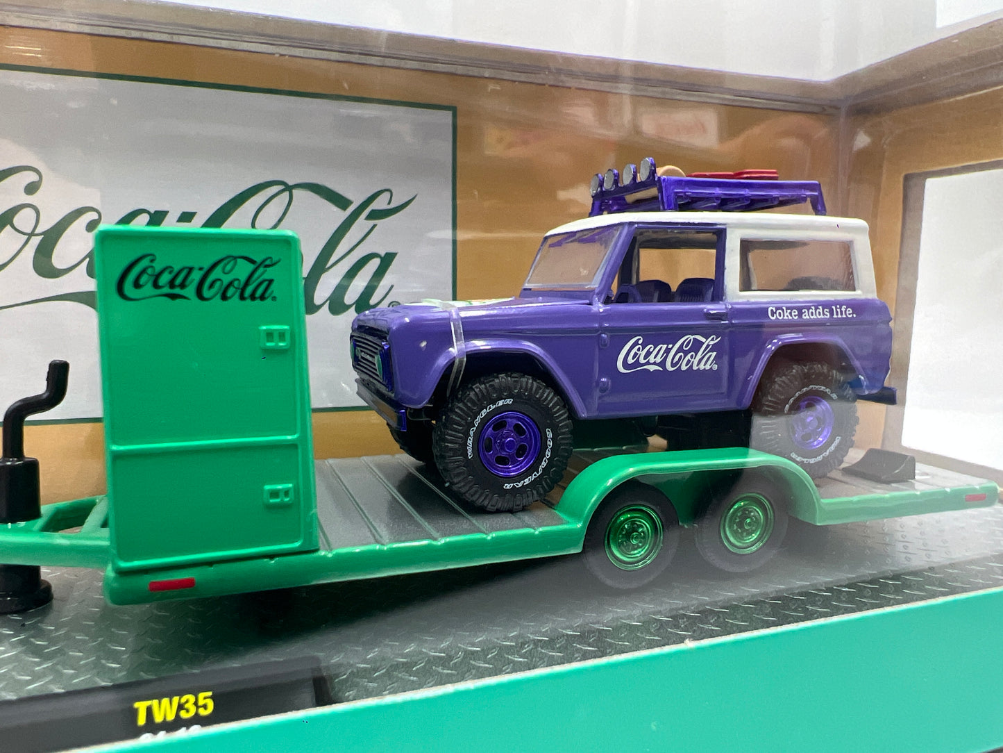 M2 Machines Auto Haulers Coca Cola CHASE 1969 Ford F-100 Ranger 4x4 & 1966 Ford Bronco TW35