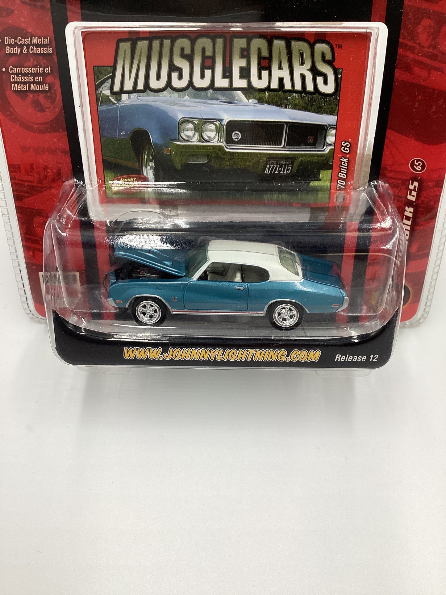 Johnny Lightning Muscle Cars 70 Buick GS Blue 221A