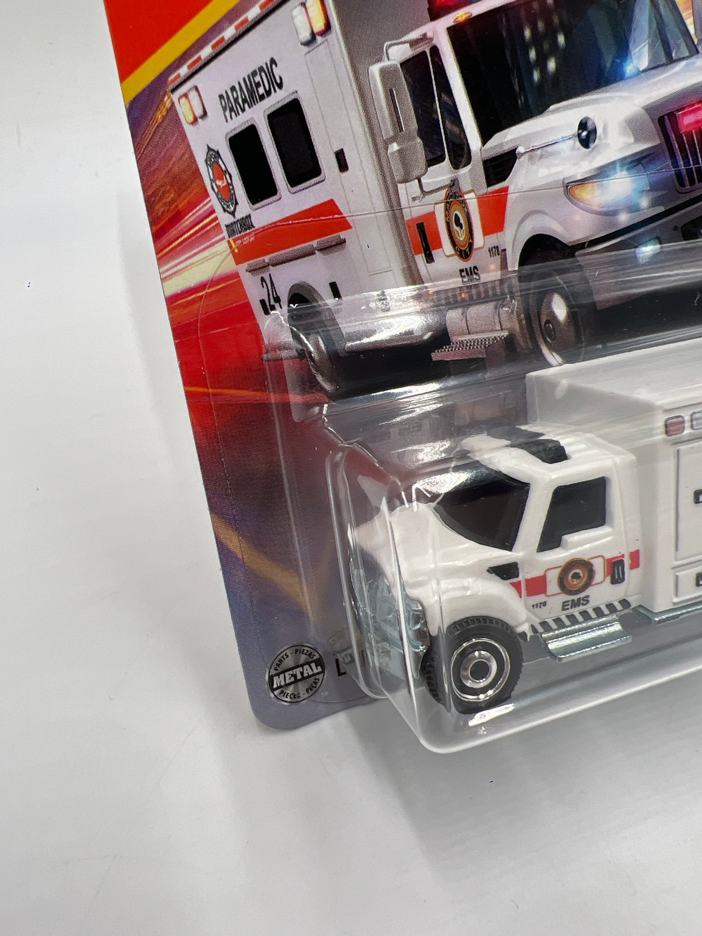 Matchbox #24 International Terrastar Ambulance White 210C