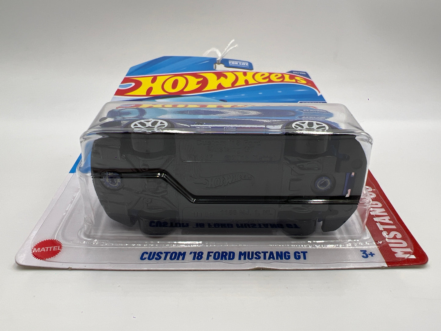 2025 Hot Wheels L Case Mustang 60th #211 Custom 18 Ford Mustang GT Blue 20D
