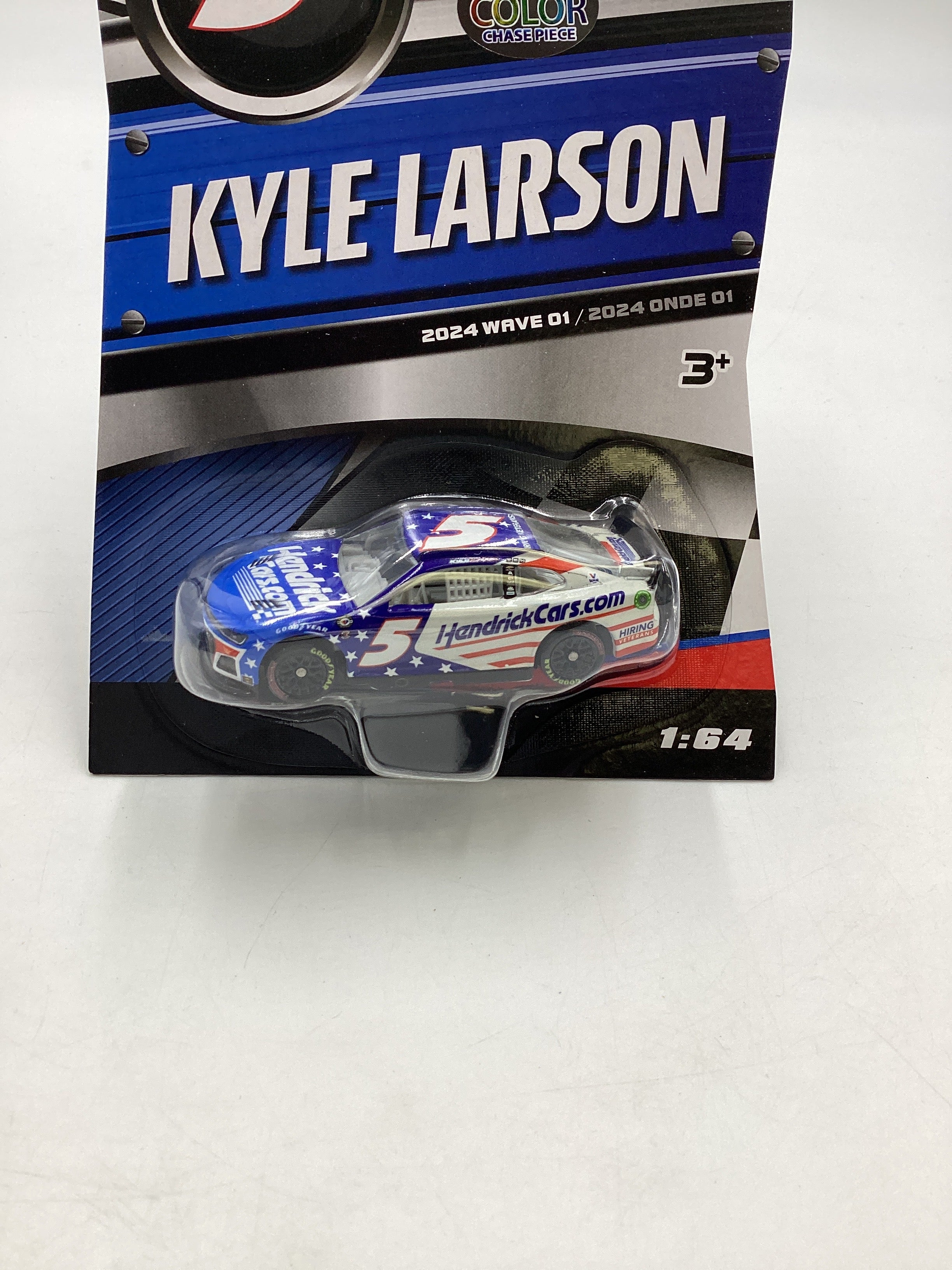 2024 Nascar Authentics 1:64 Wave 01 Kyle Larson #5 Liquid Color