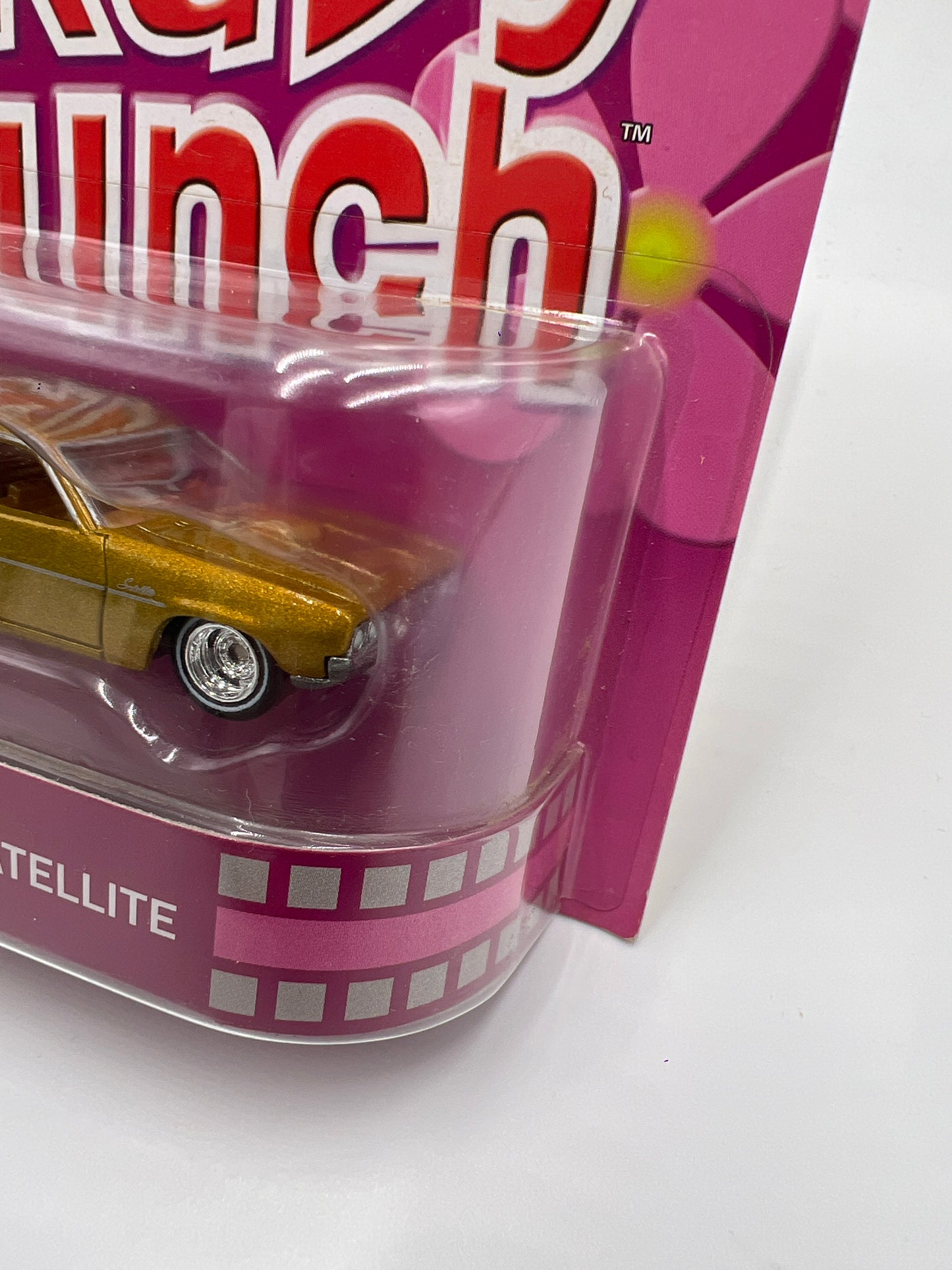 Hot Wheels Retro Entertainment The Brady Bunch 71 Plymouth Satellite Gold 243A