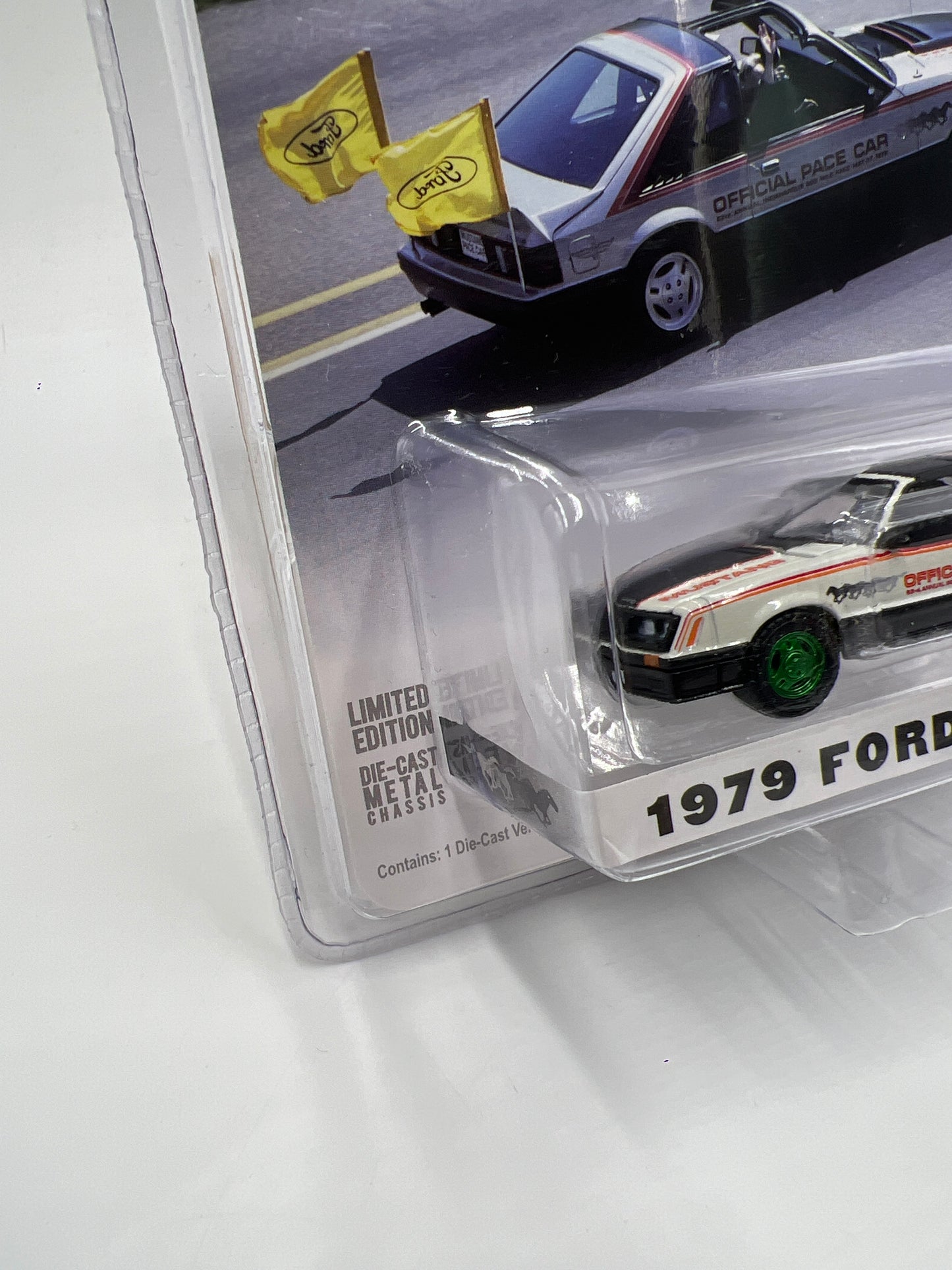 Greenlight Hobby Exclusive Indianapolis Motor Speedway CHASE 1979 Ford Mustang Pace Car