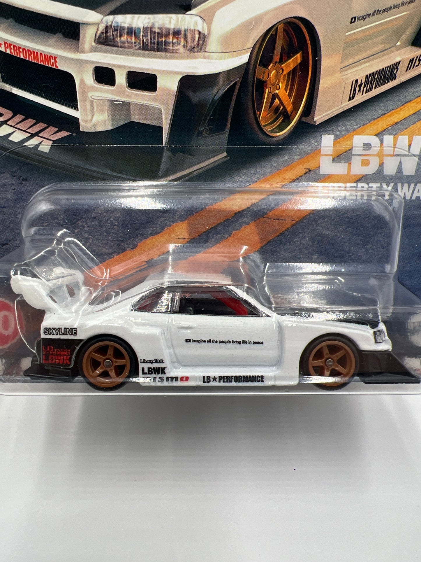 Hot Wheels Premium Boulevard #70 LB-ER34 Super Silhouette Nissan Skyline White