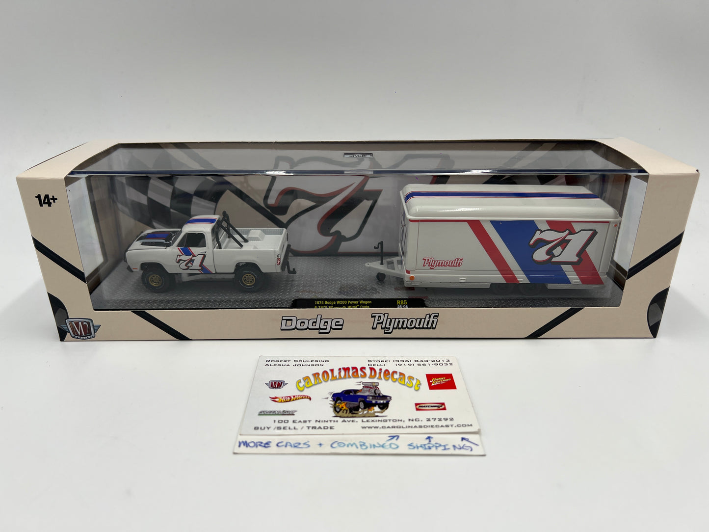 2025 M2 Machines Auto Haulers 1974 Dodge W200 Power Wagon & 1971 Plymouth Hemi Cuda White R85